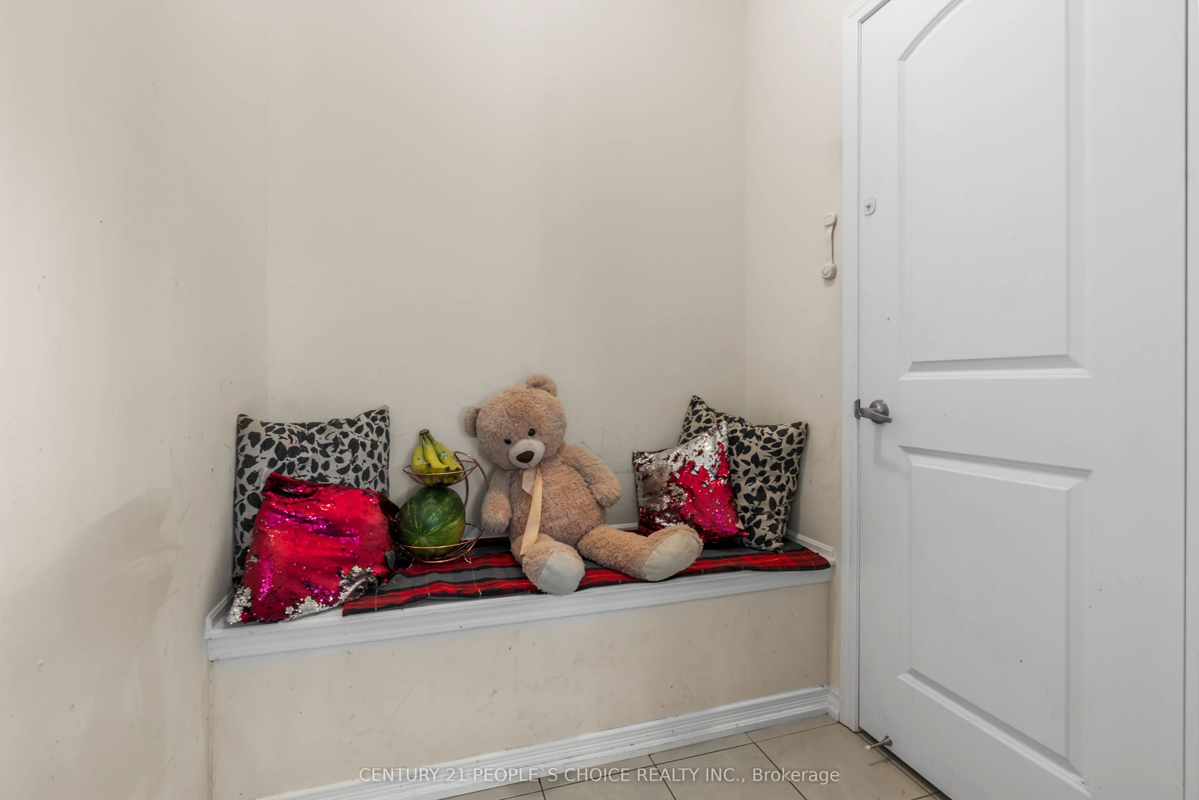 8670 Chickory Trail