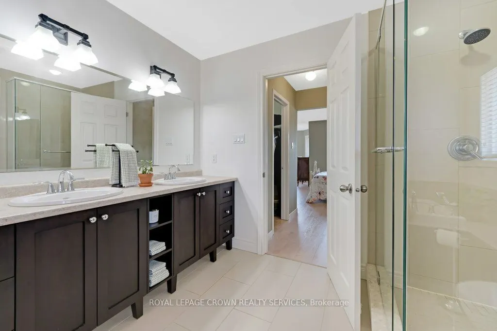 32 Kingfisher Crescent
