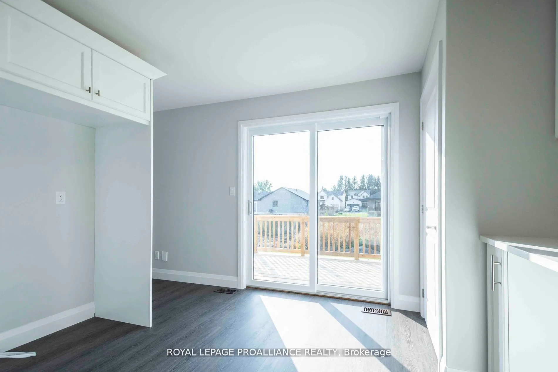 42 Mackenzie John Crescent