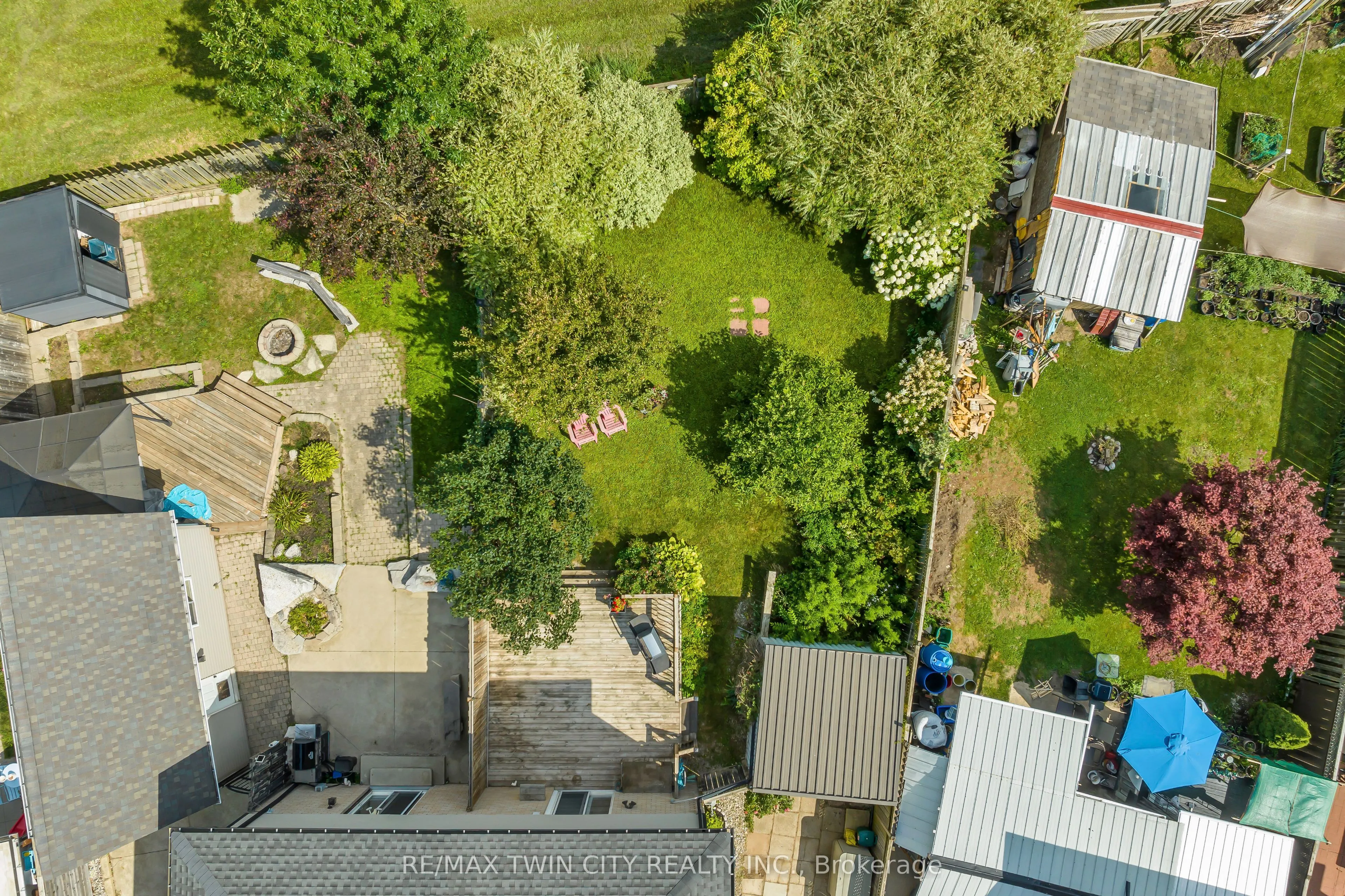 28 Uxbridge Crescent