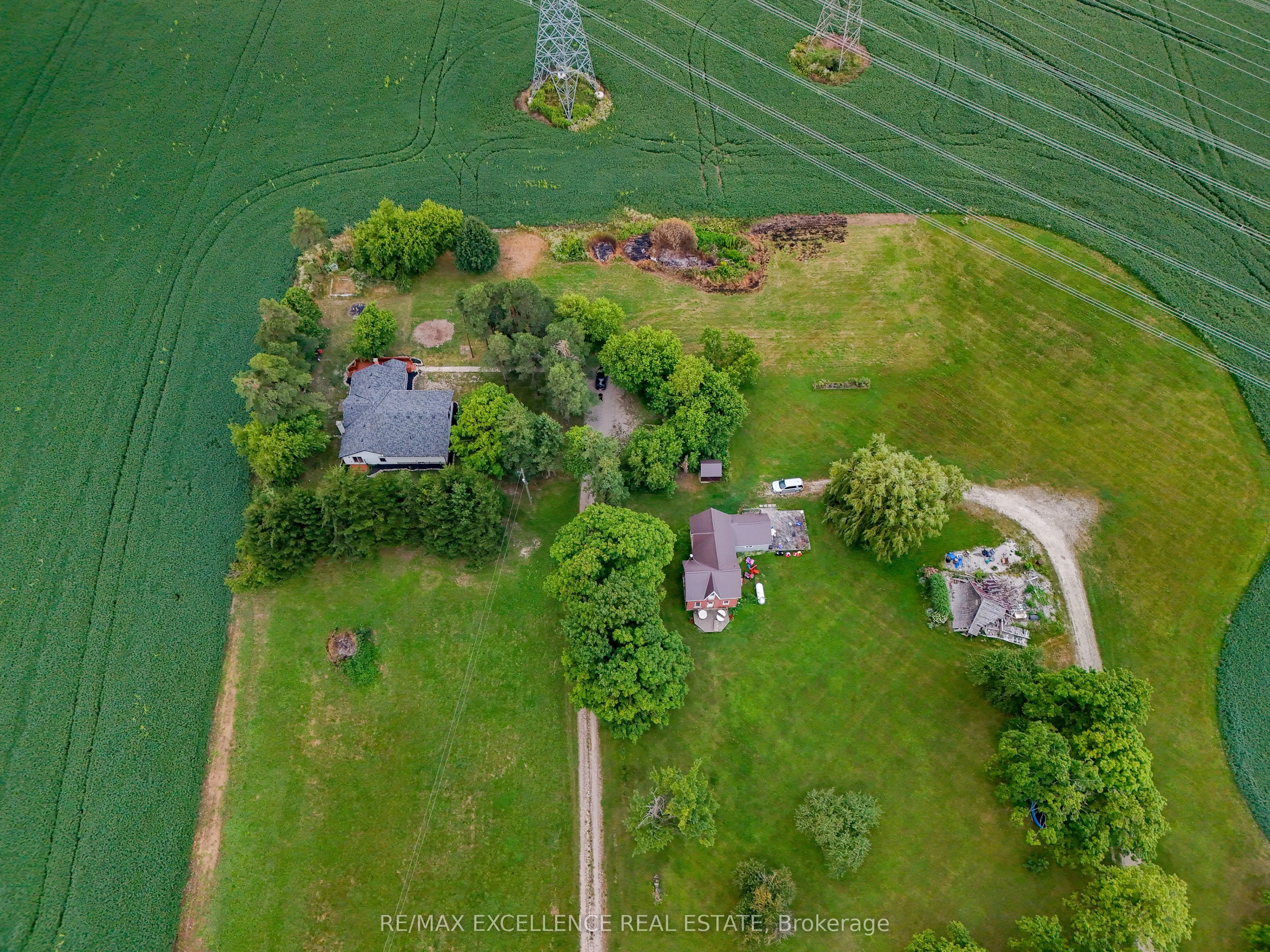 441038 Concession 12-13 Road