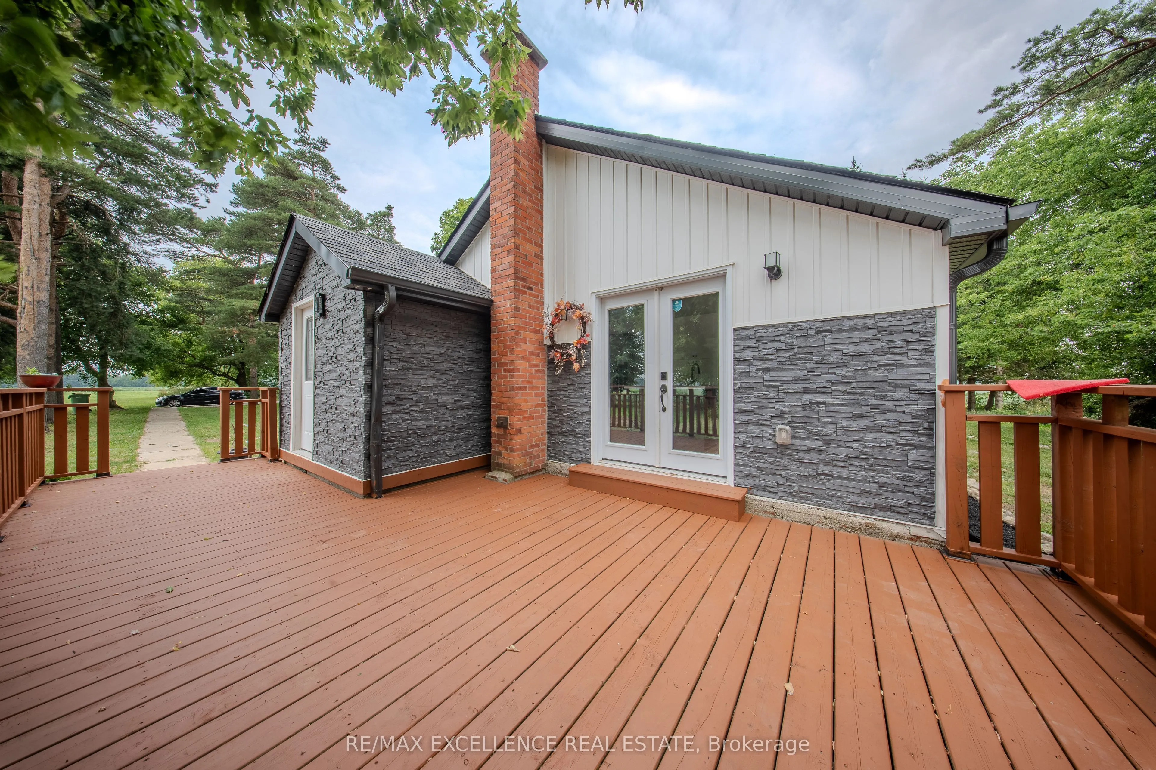 441038 Concession 12-13 Road