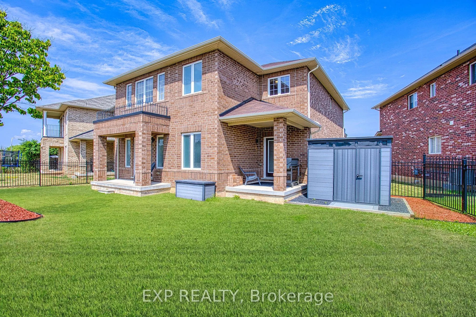 14 Carpenter Court