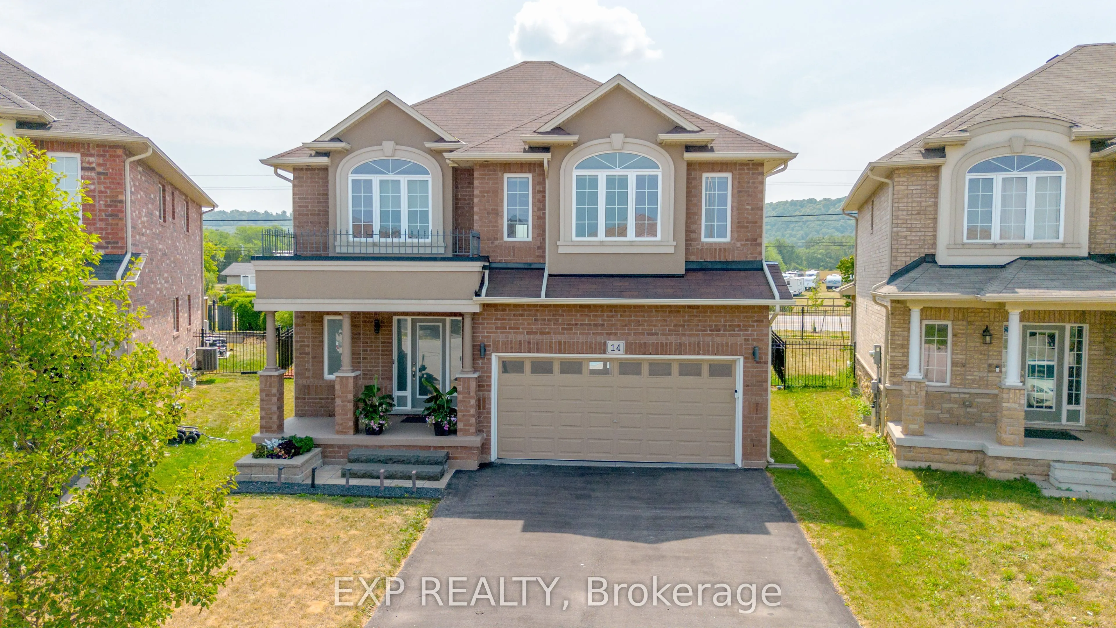 14 Carpenter Court