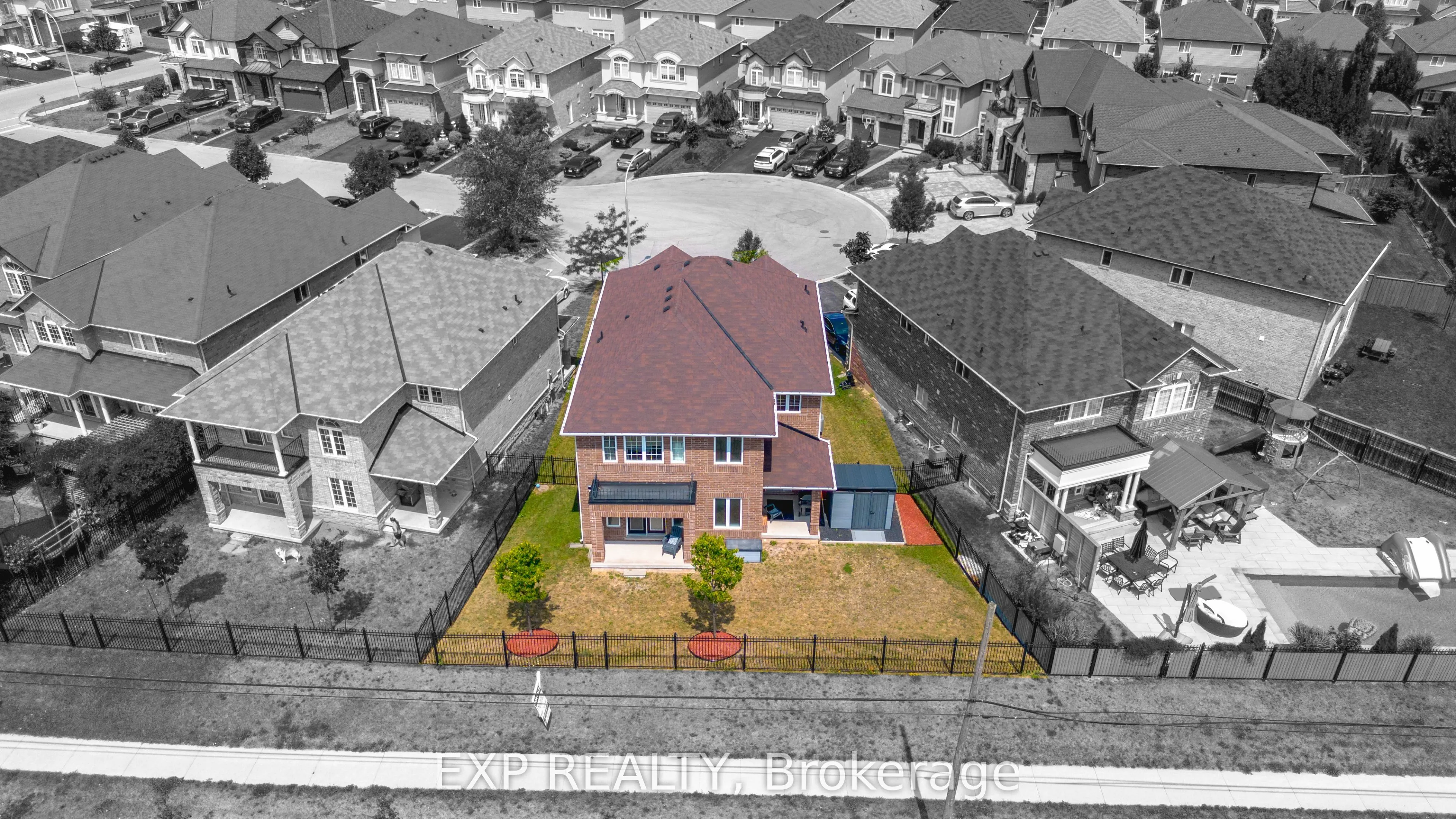 14 Carpenter Court