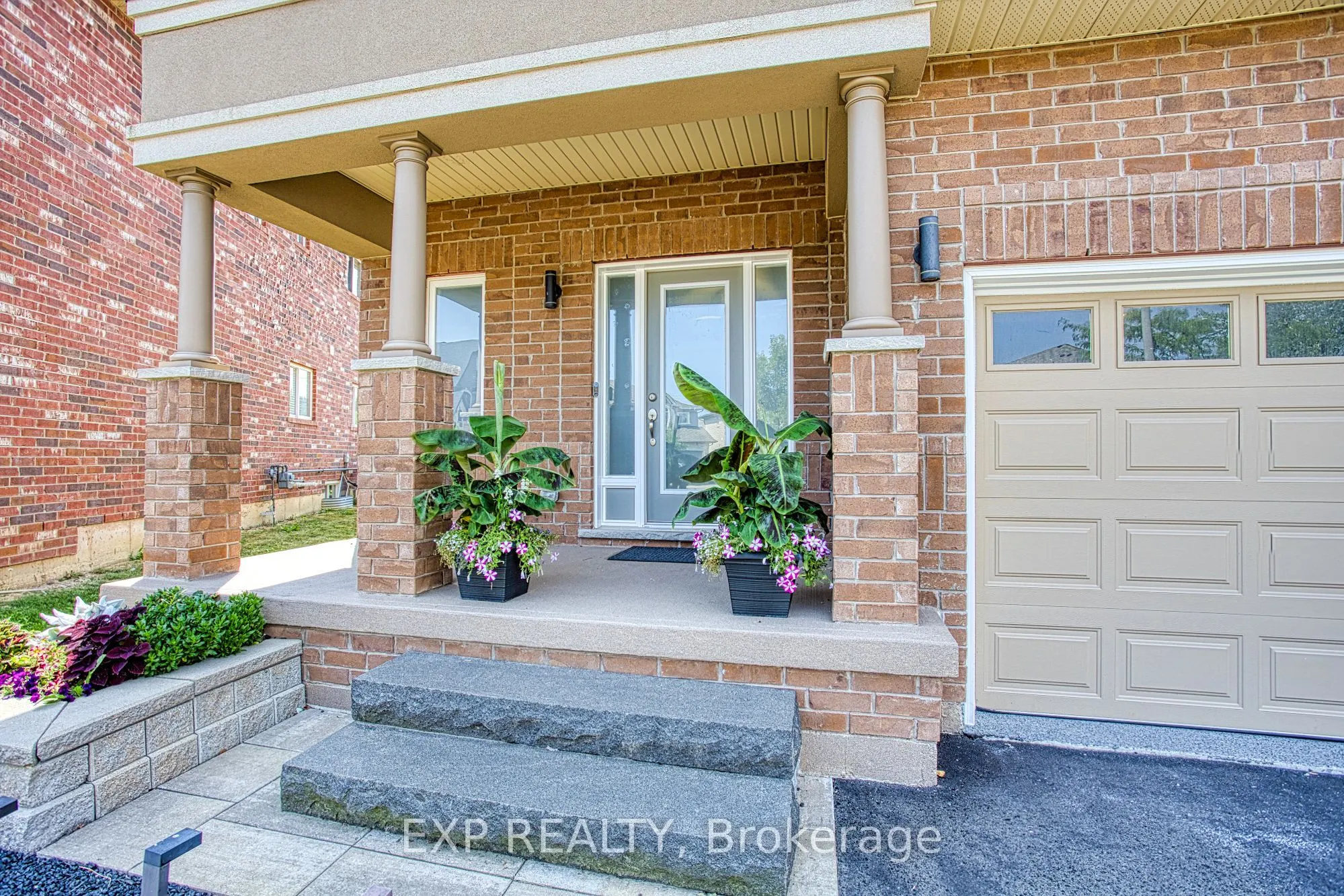 14 Carpenter Court