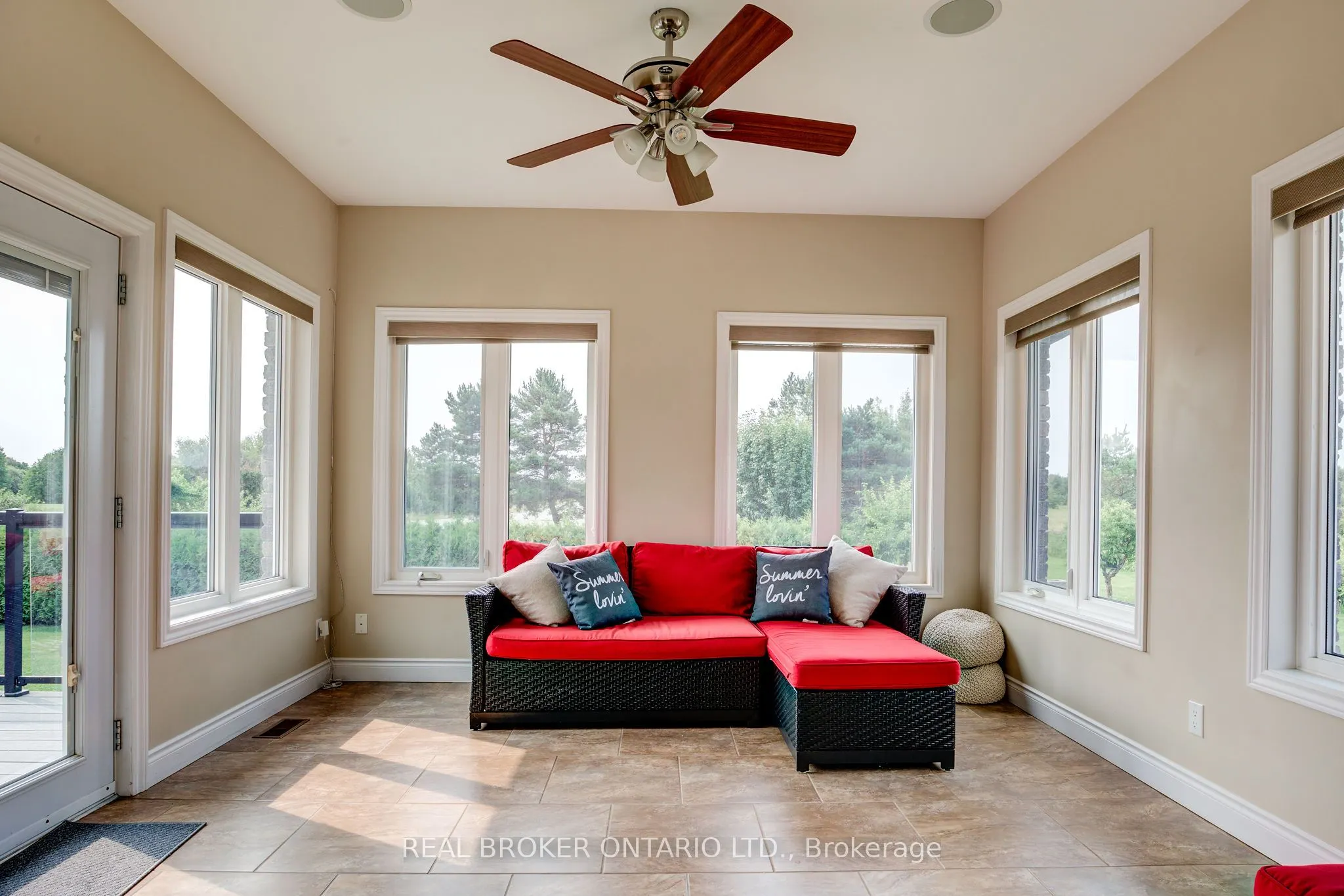 3435 Edna Street