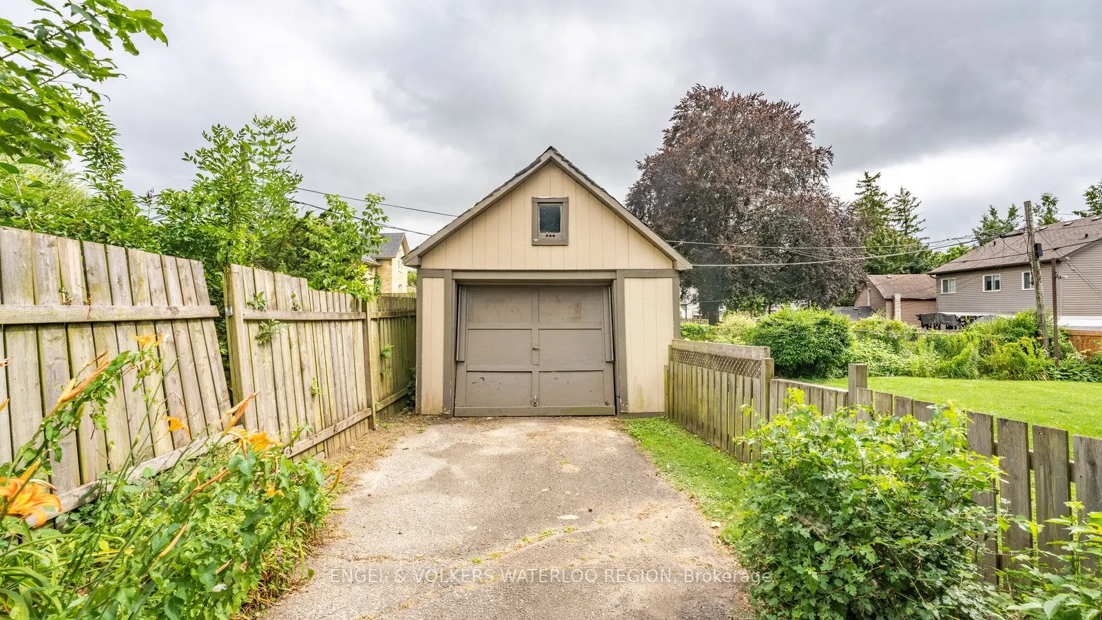 35 Birch Street