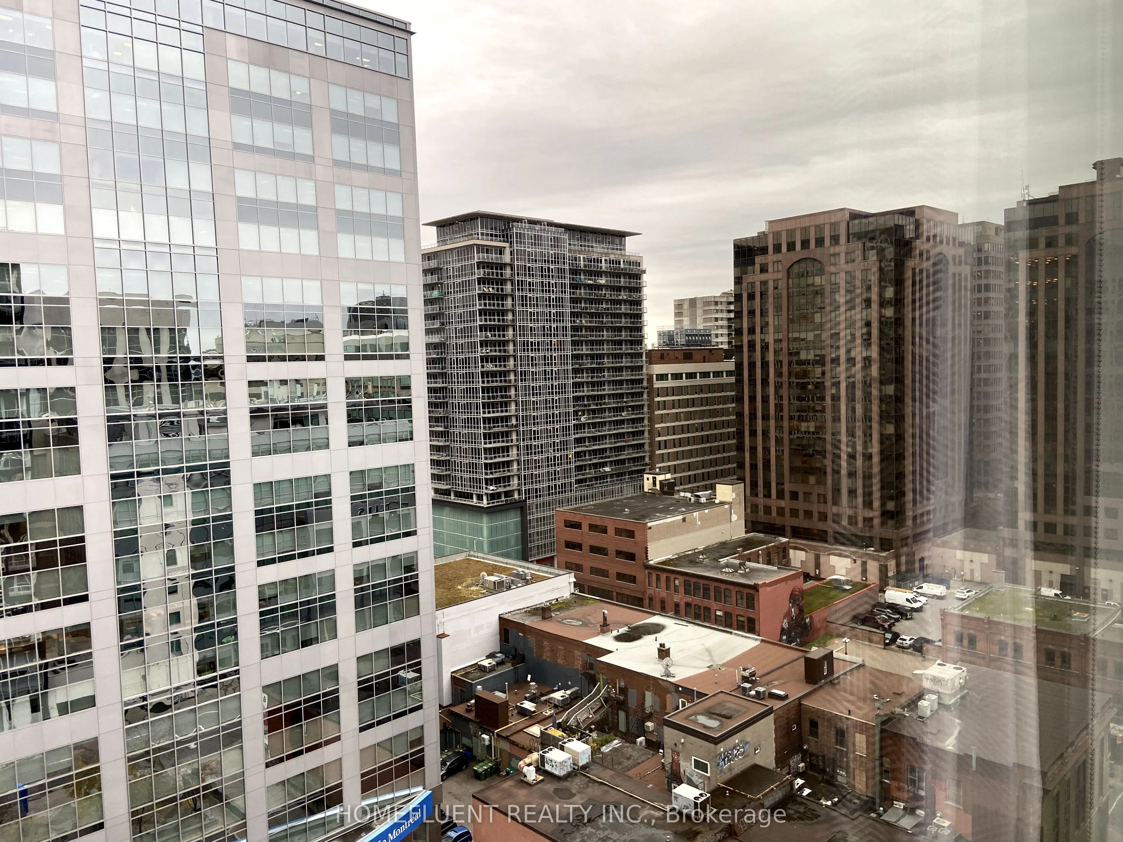 199 Slater Street, #1604