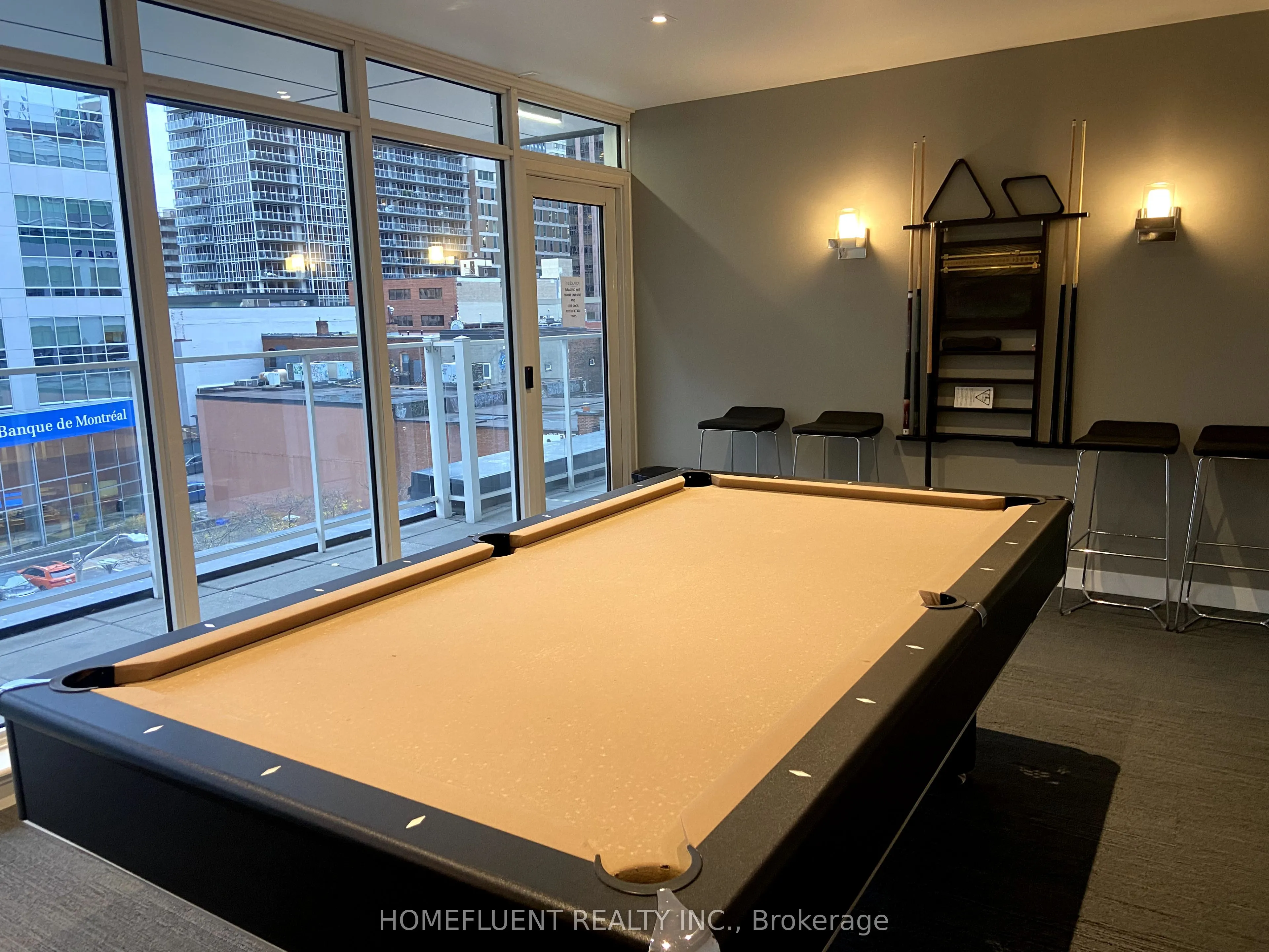 199 Slater Street, #1604