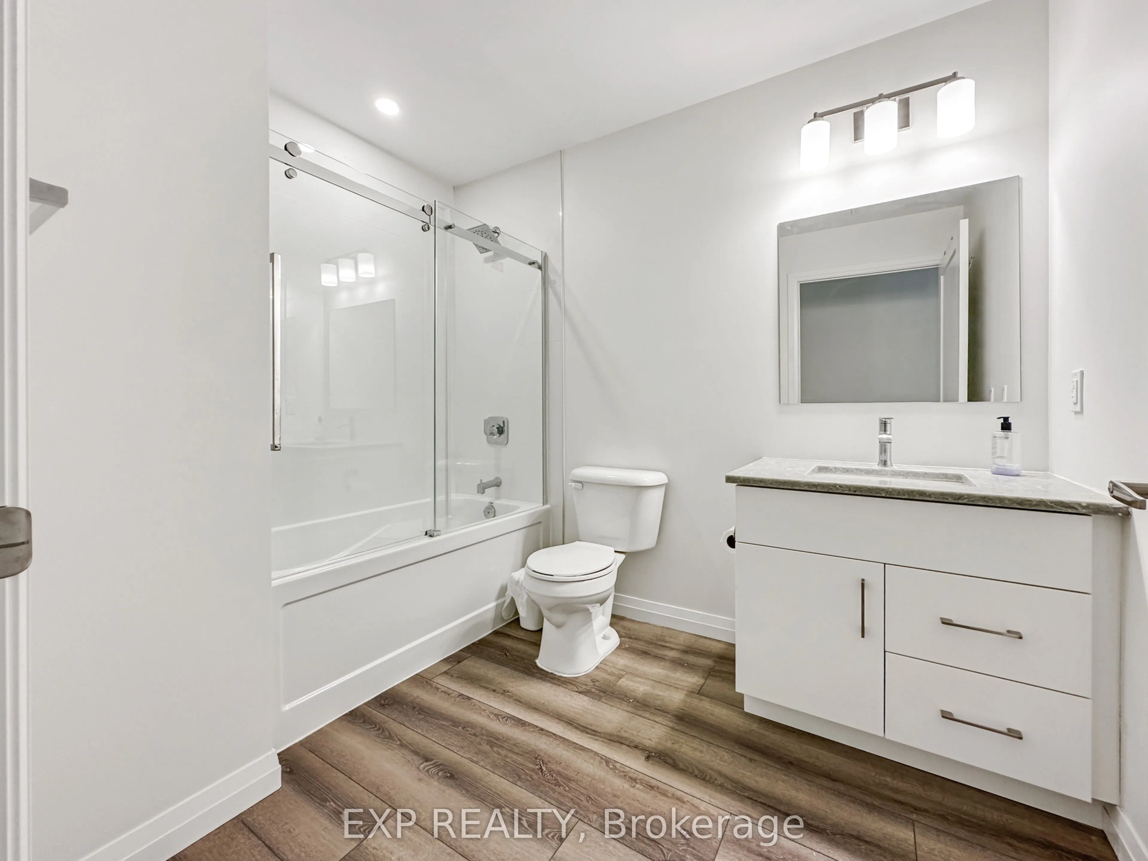 108 Garment Street, #201