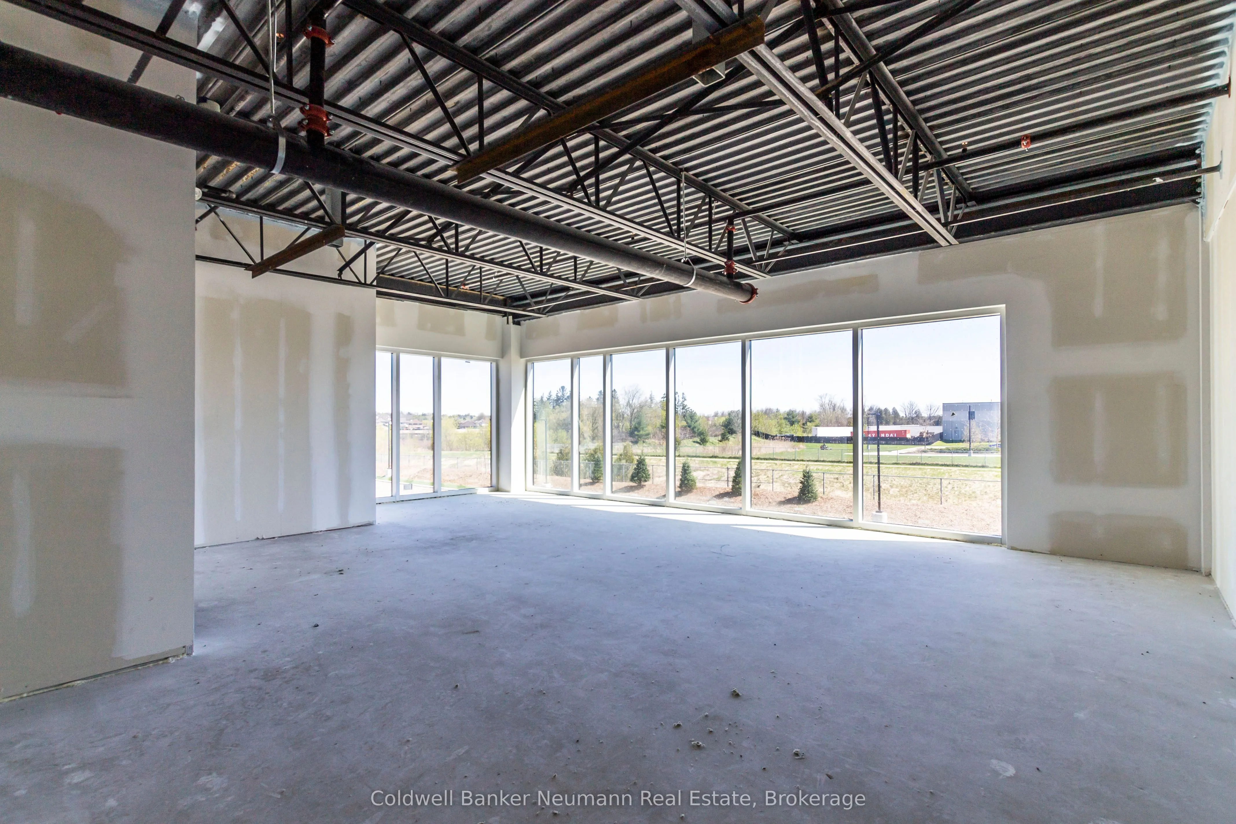 587 Hanlon Creek Boulevard, #23