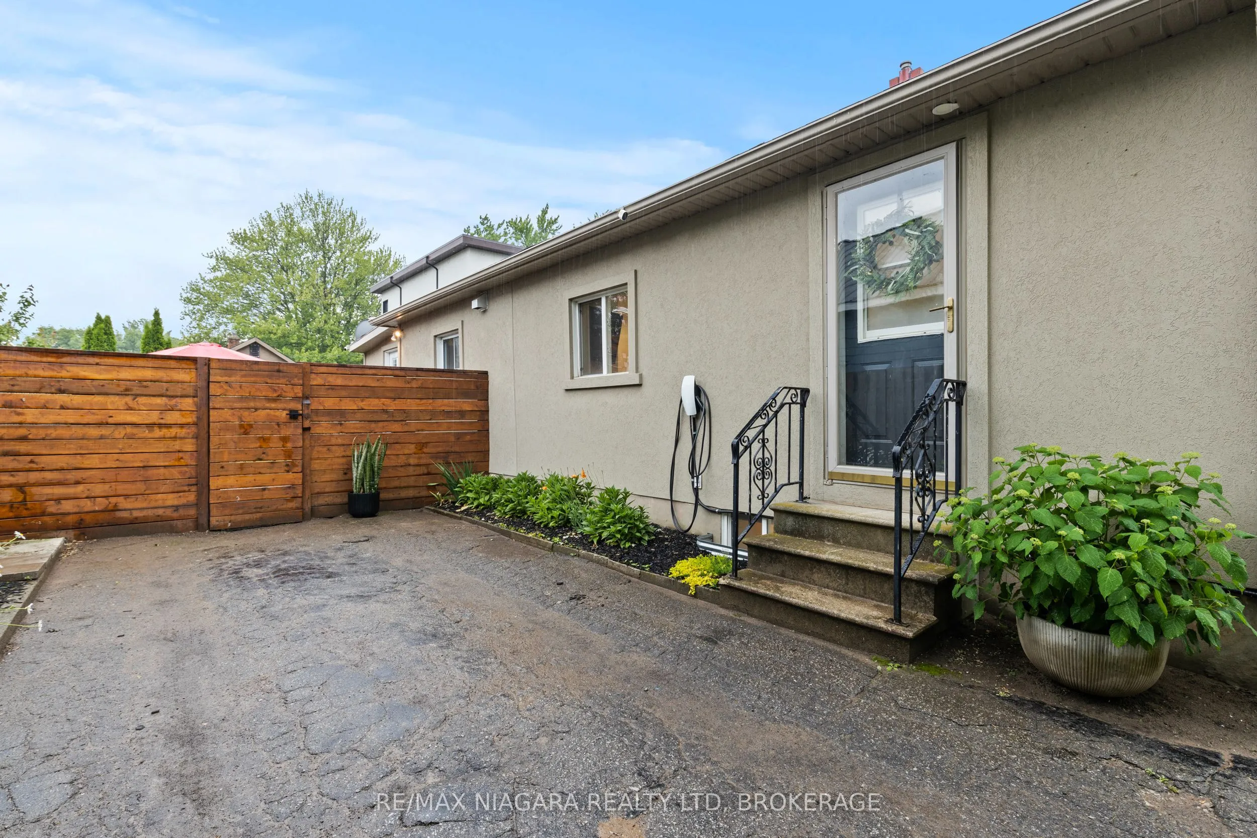 9 Shelley Avenue