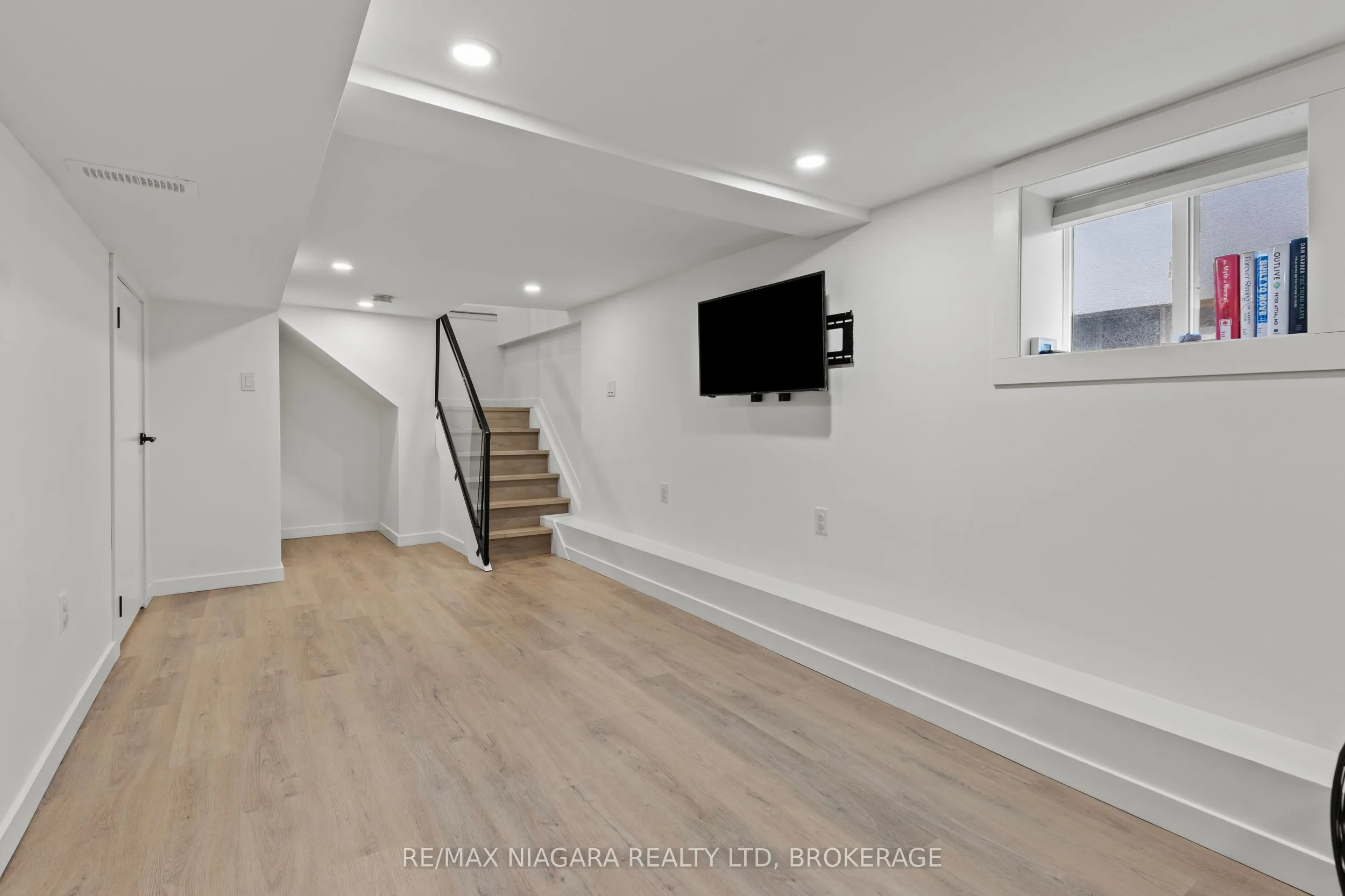 9 Shelley Avenue