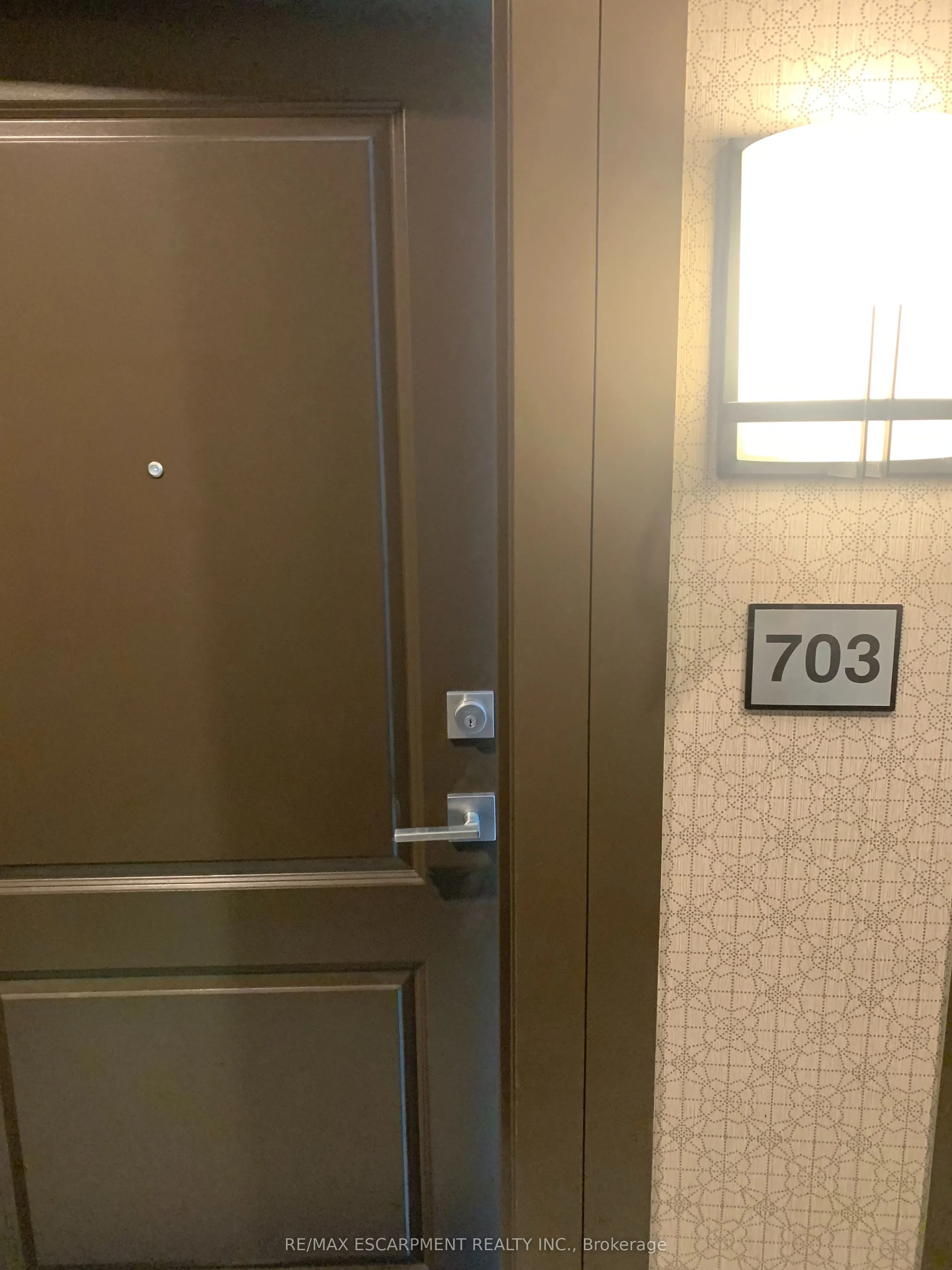 450 Dundas Street E, #703