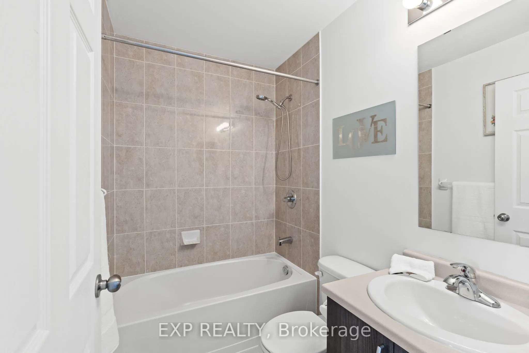 517 Simran Private