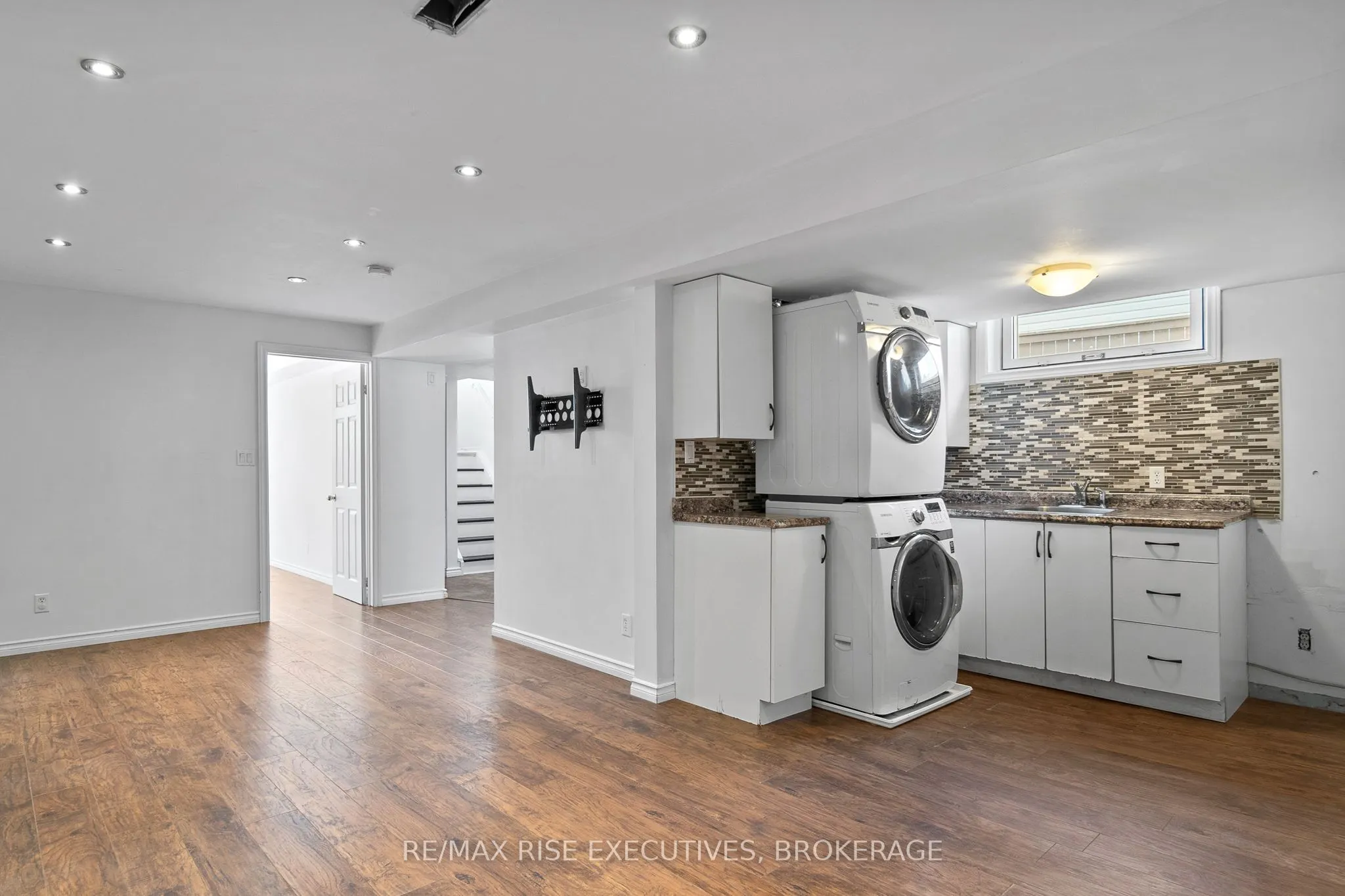508 Grandtrunk Avenue