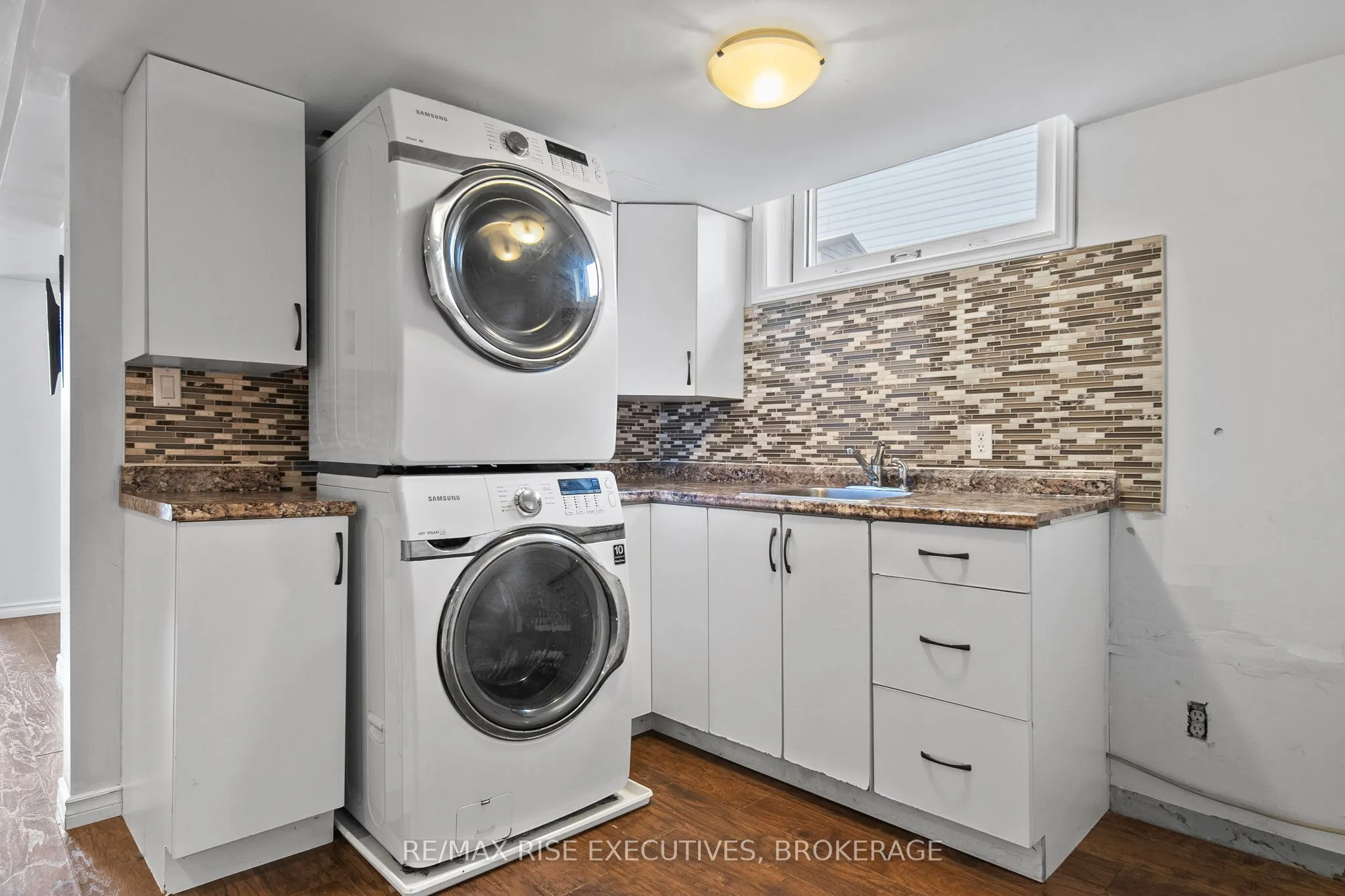508 Grandtrunk Avenue