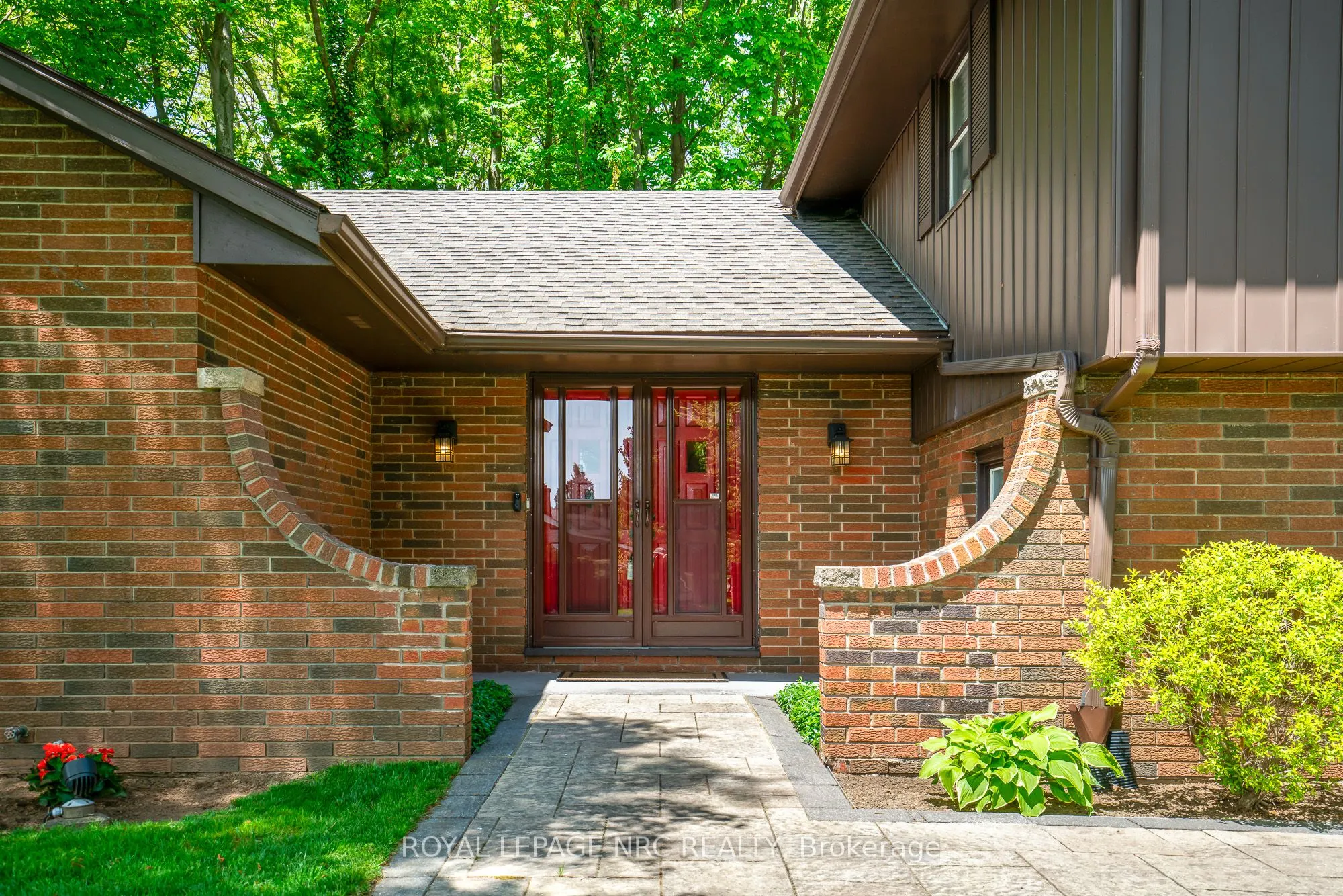 26 Cherry Avenue