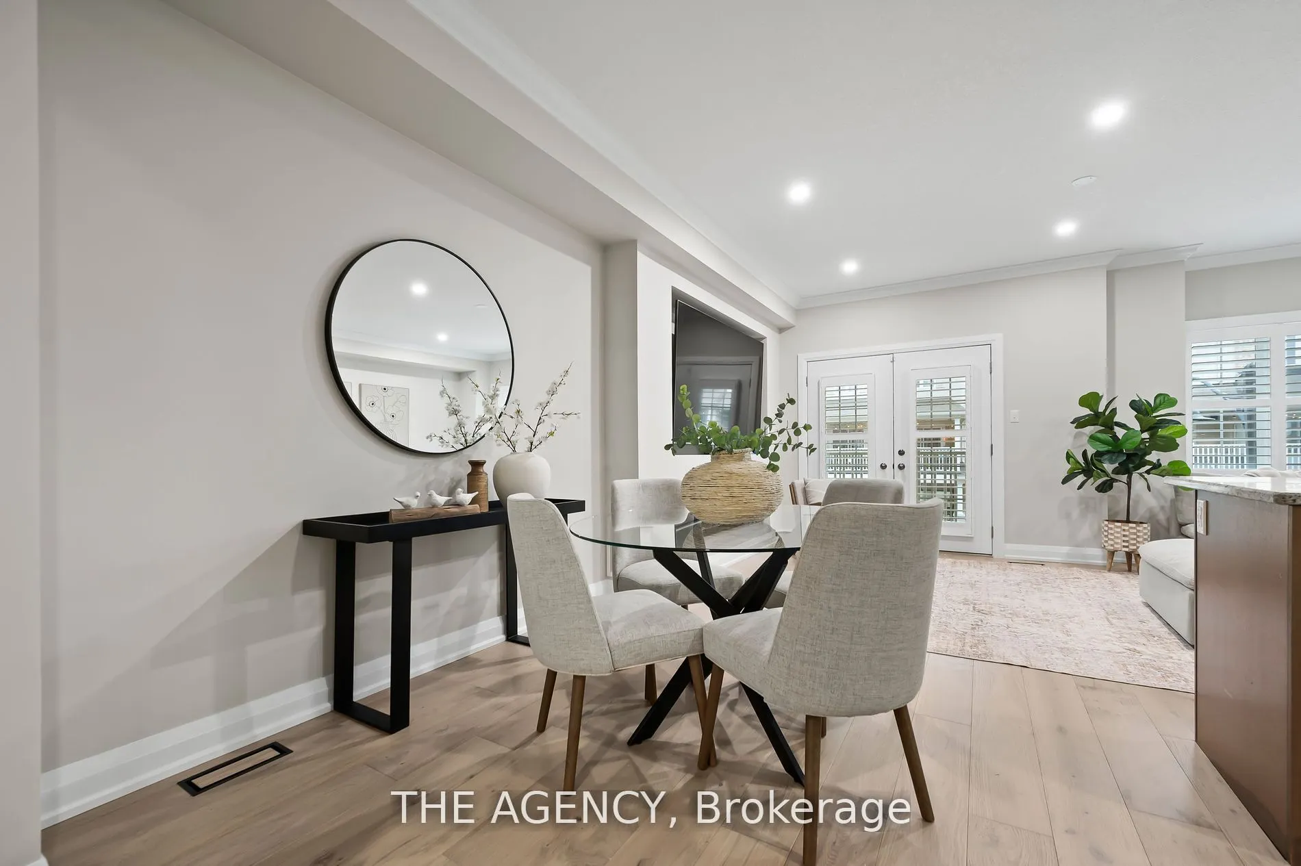54 Nisbet Boulevard, #20