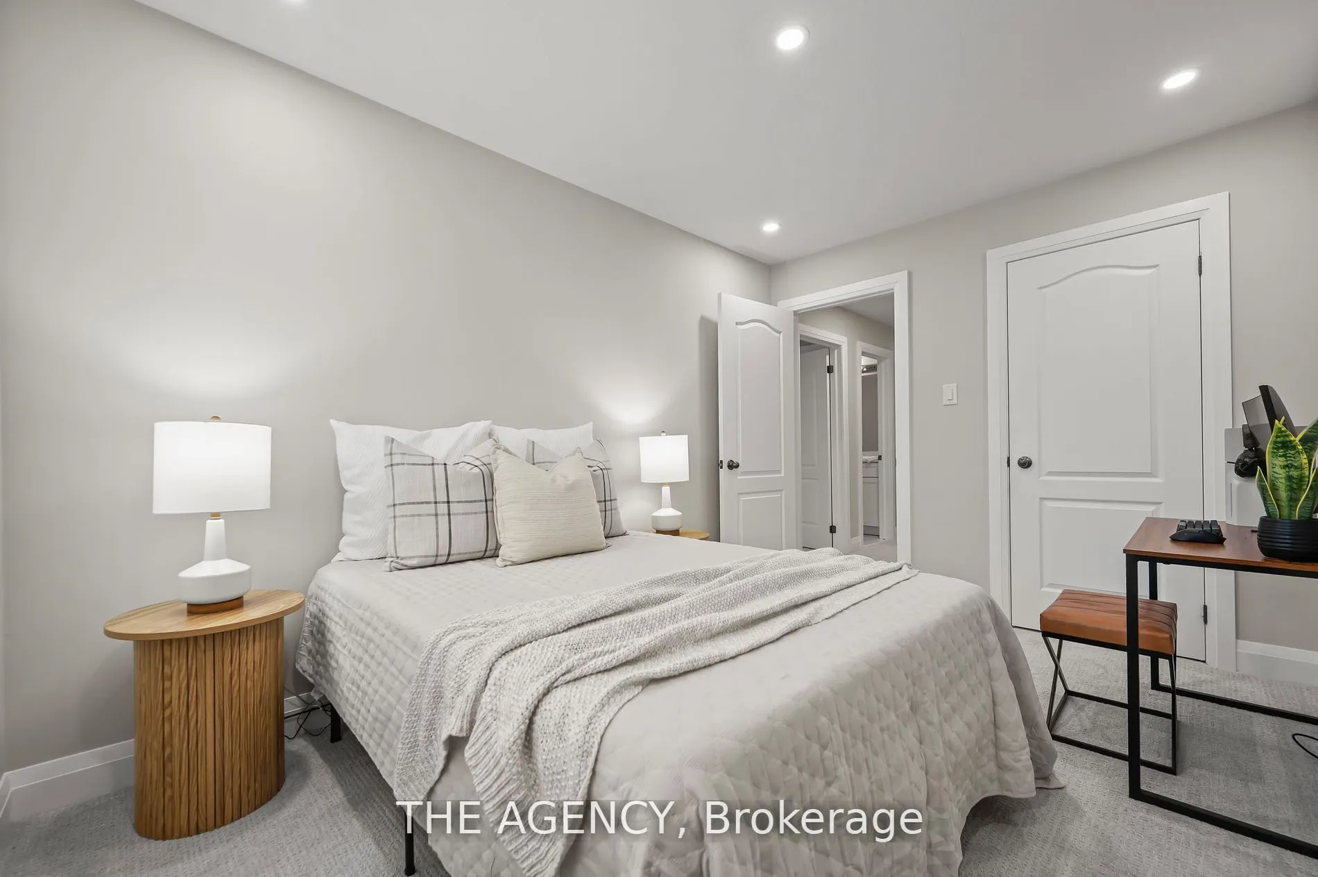 54 Nisbet Boulevard, #20