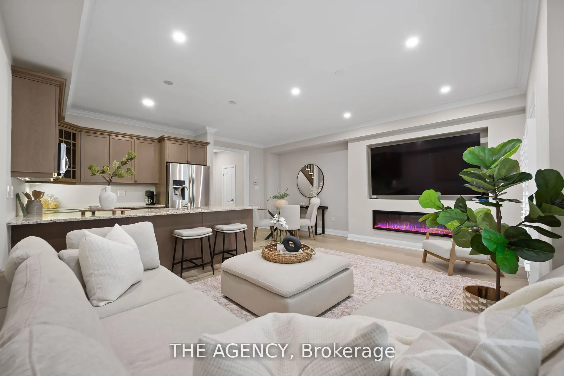 54 Nisbet Boulevard, #20