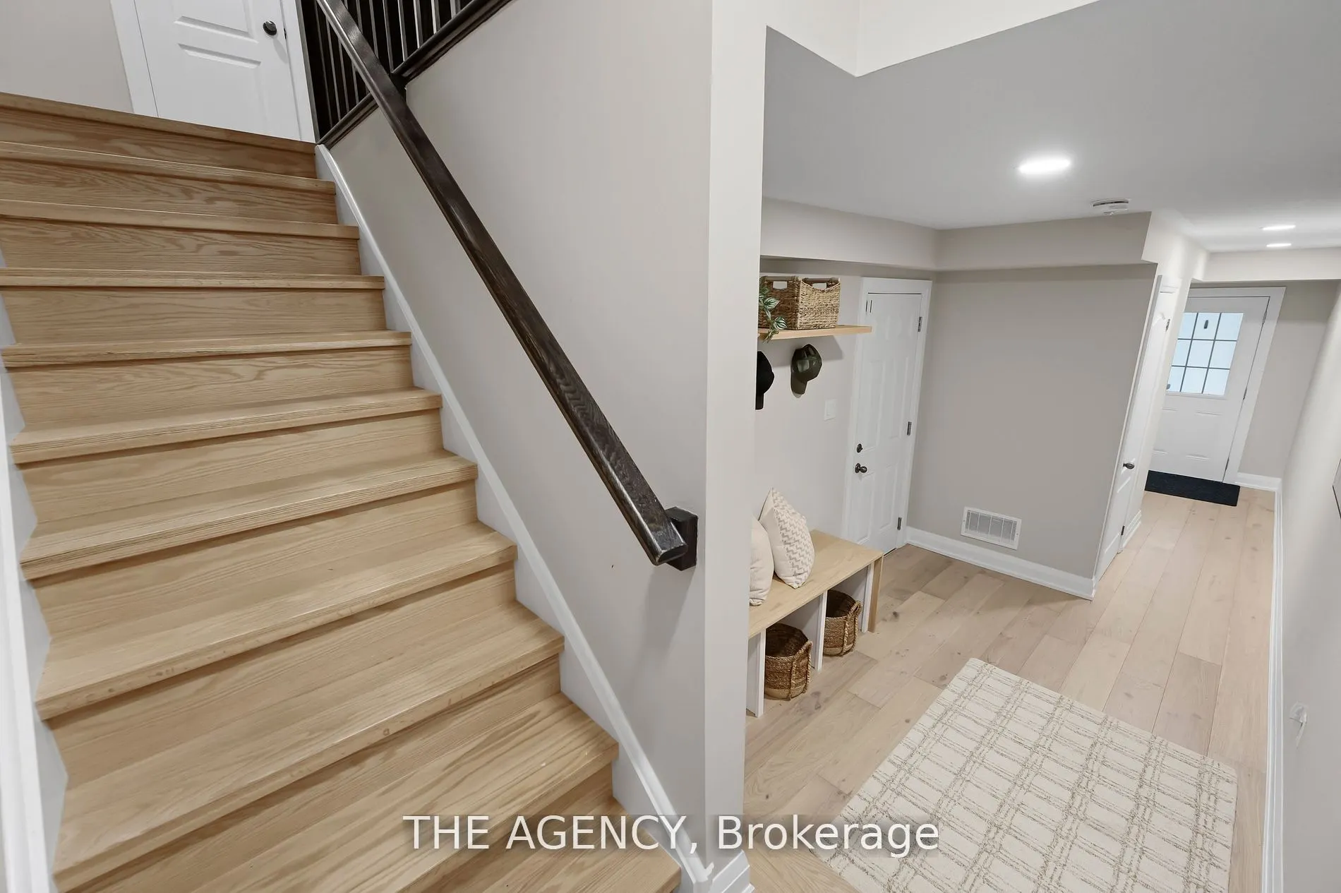 54 Nisbet Boulevard, #20