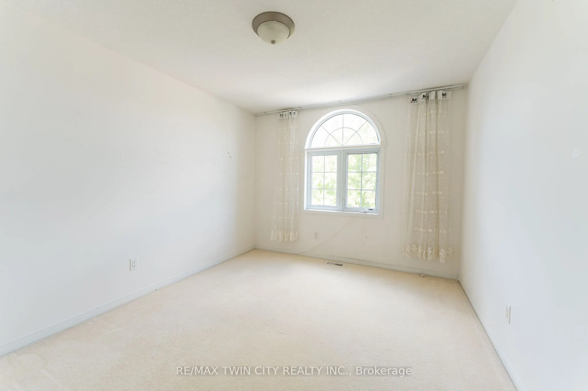 211 Sleaford Street