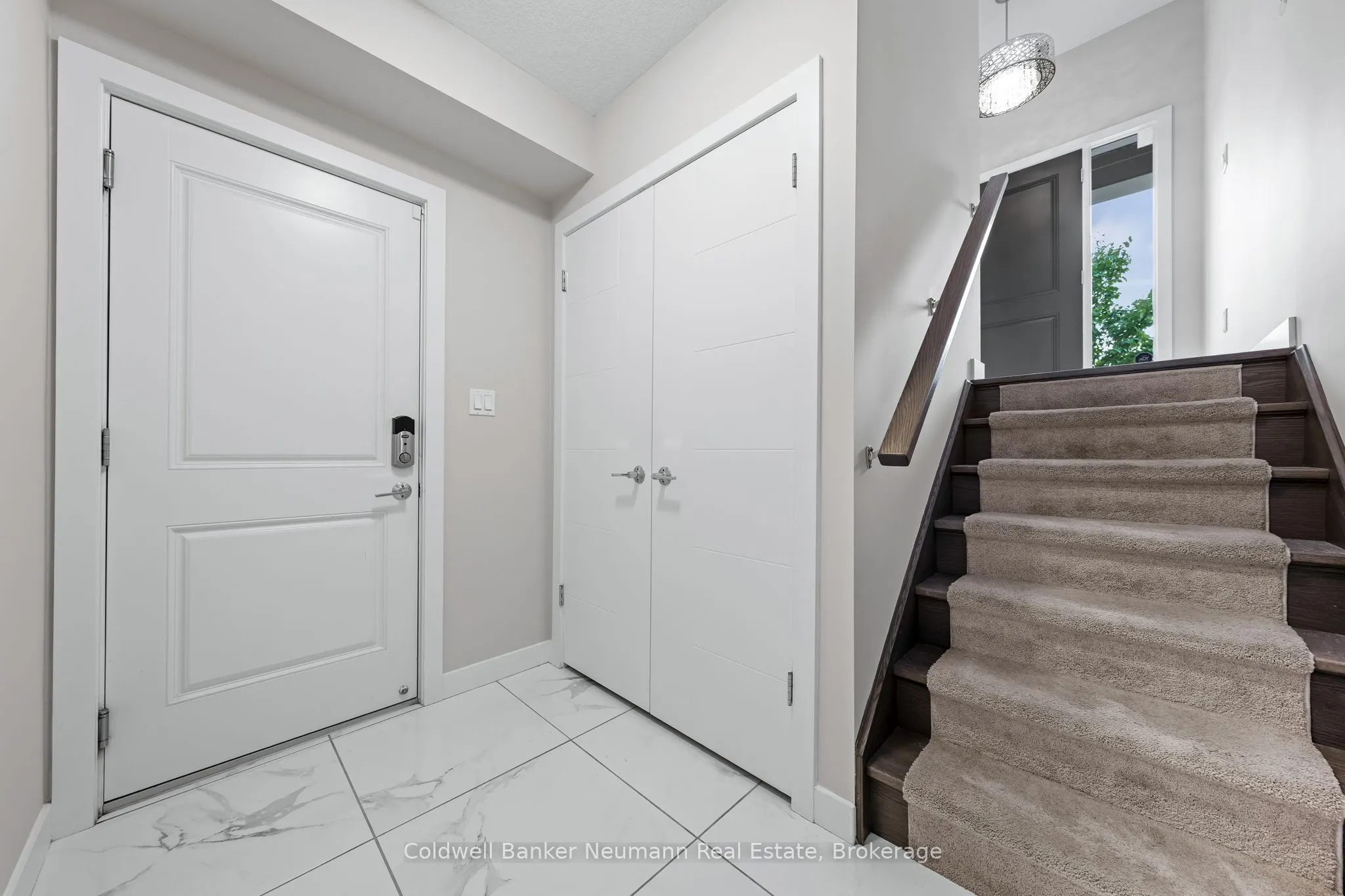 72 York Road, #4