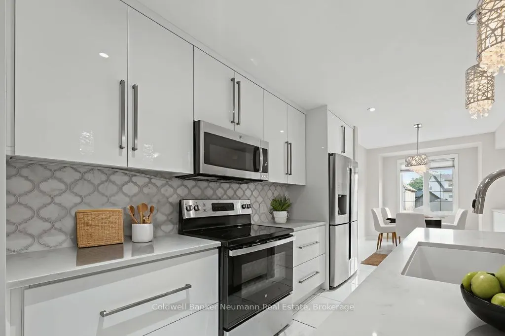 72 York Road, #4