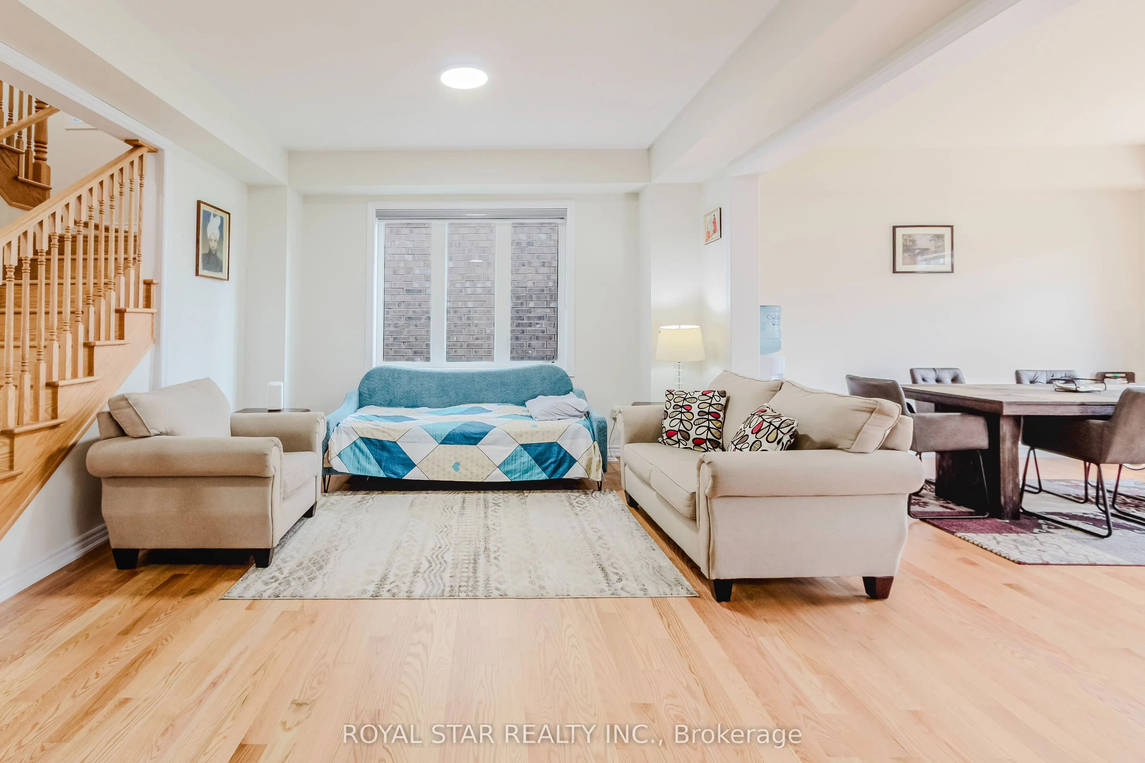 14 Heming Street
