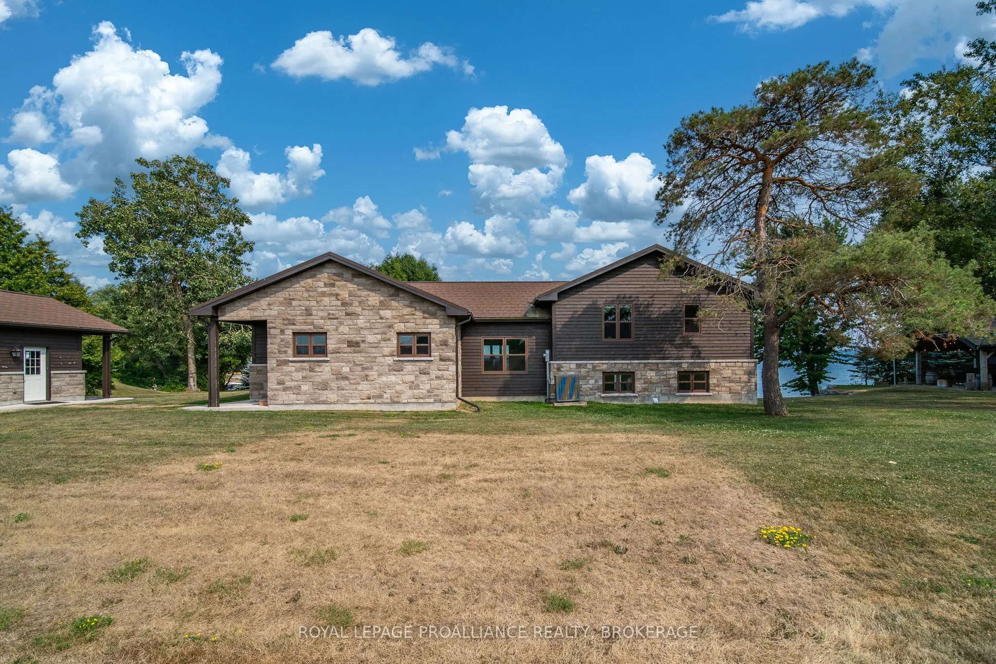 199 & 213 Leone's Cove Lane