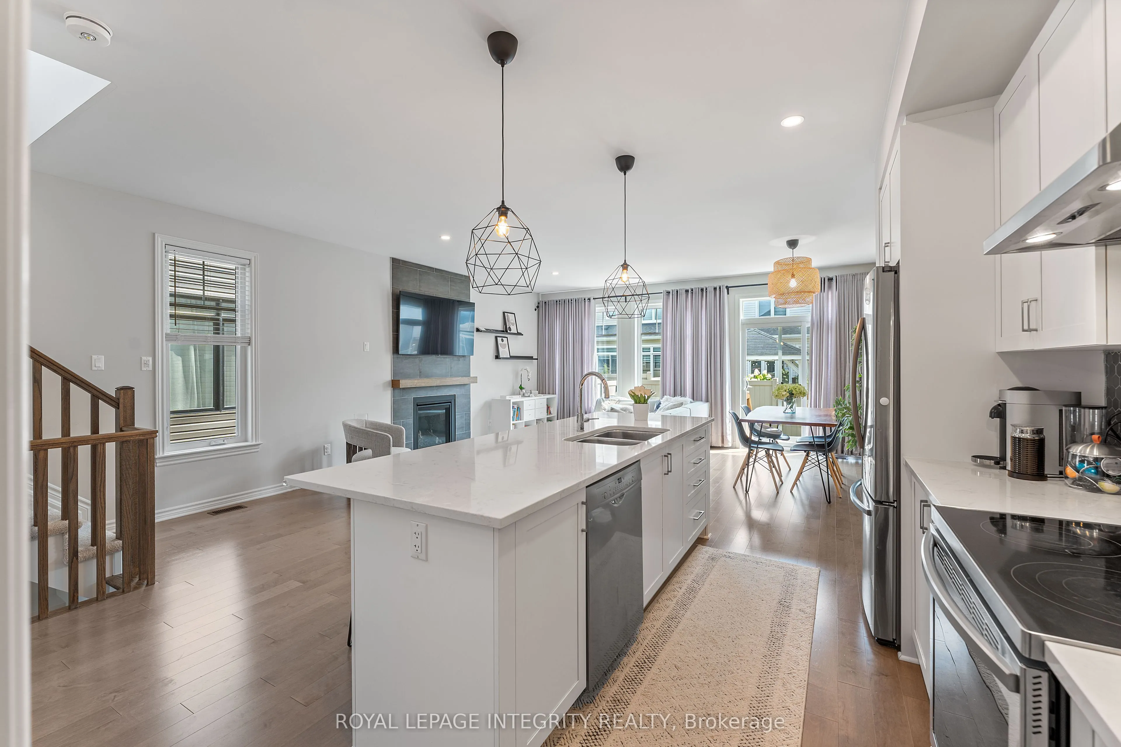 820 Clapham Terrace