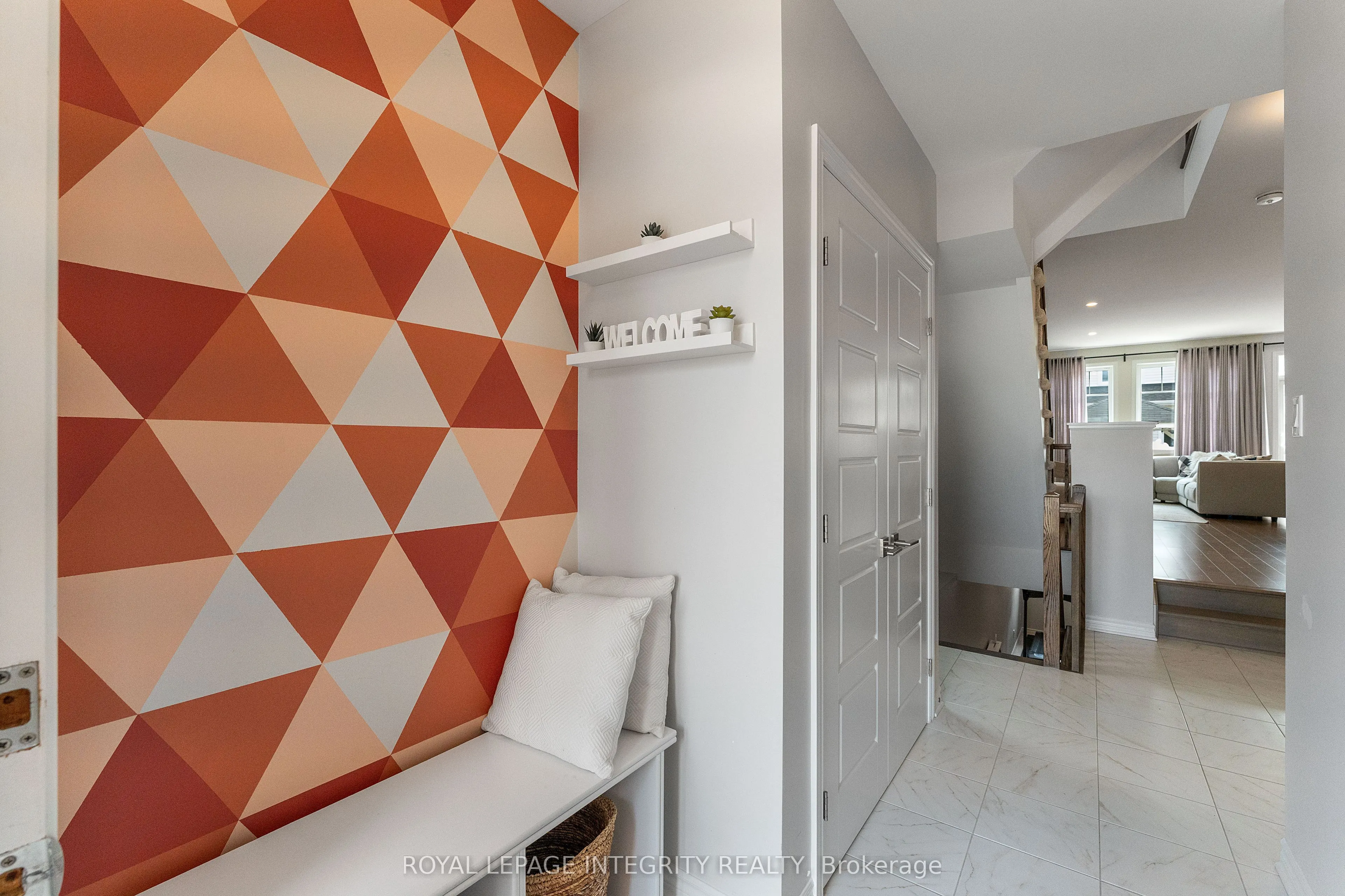 820 Clapham Terrace