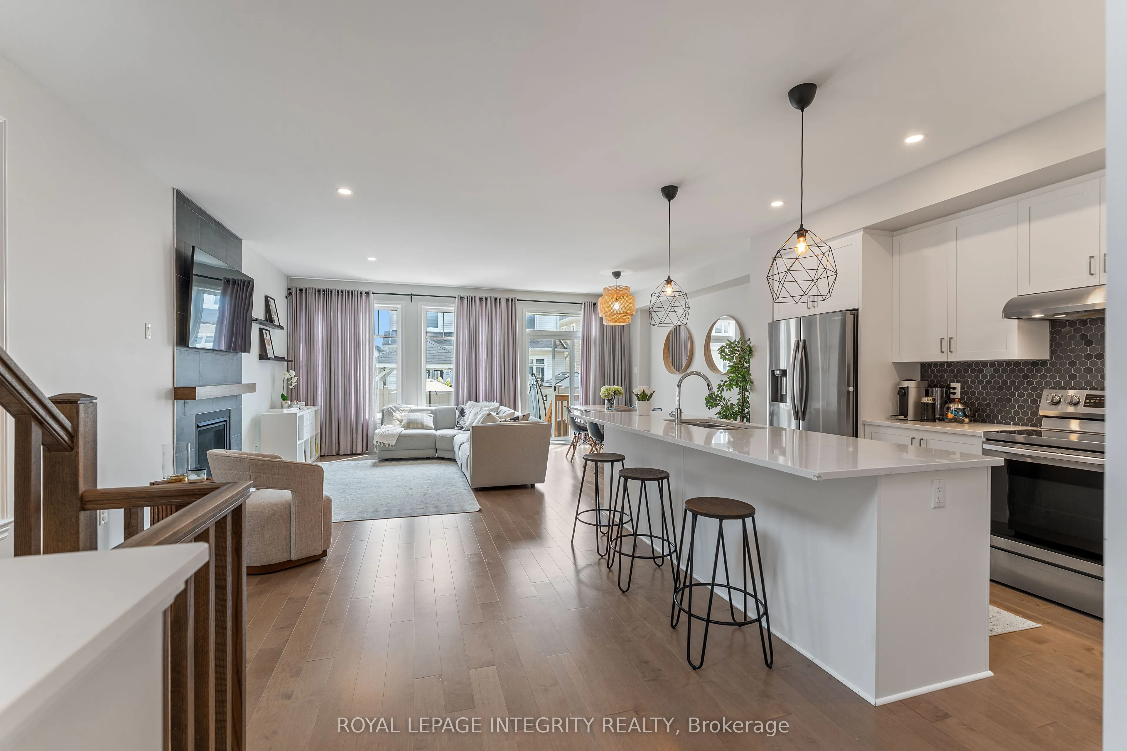 820 Clapham Terrace