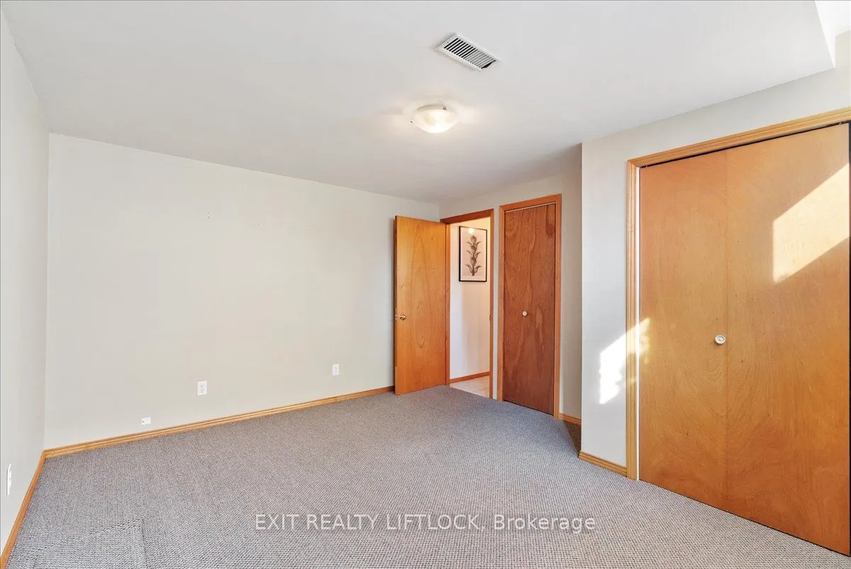 1540 Redwood Drive