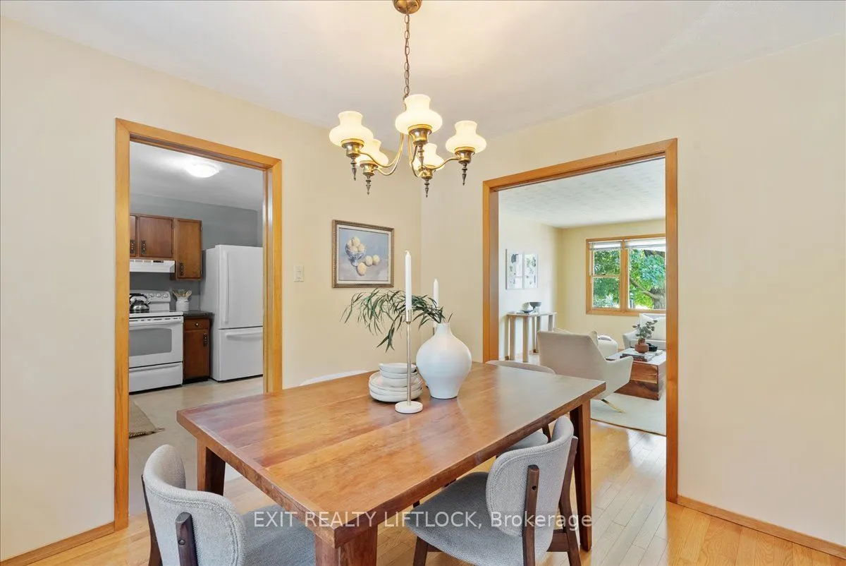 1540 Redwood Drive
