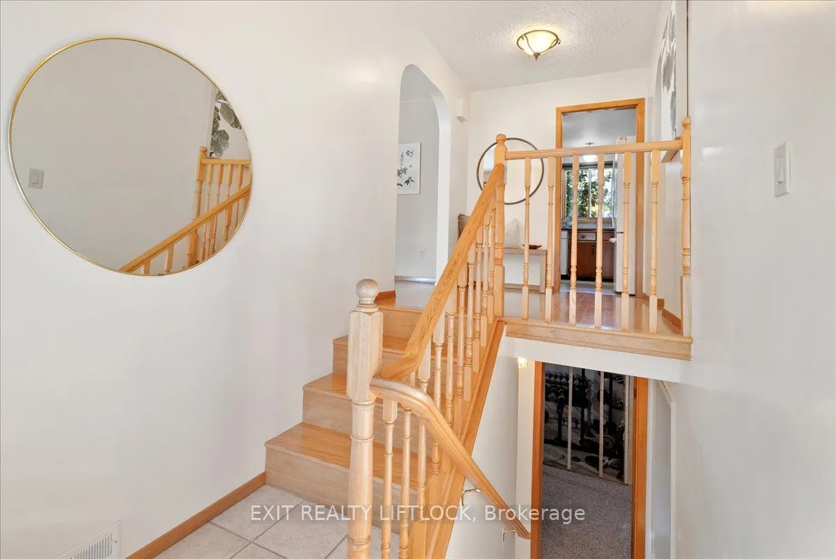 1540 Redwood Drive