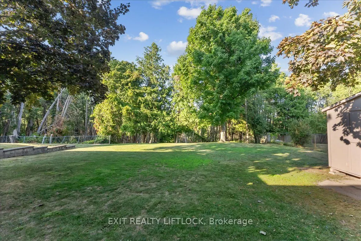 1540 Redwood Drive