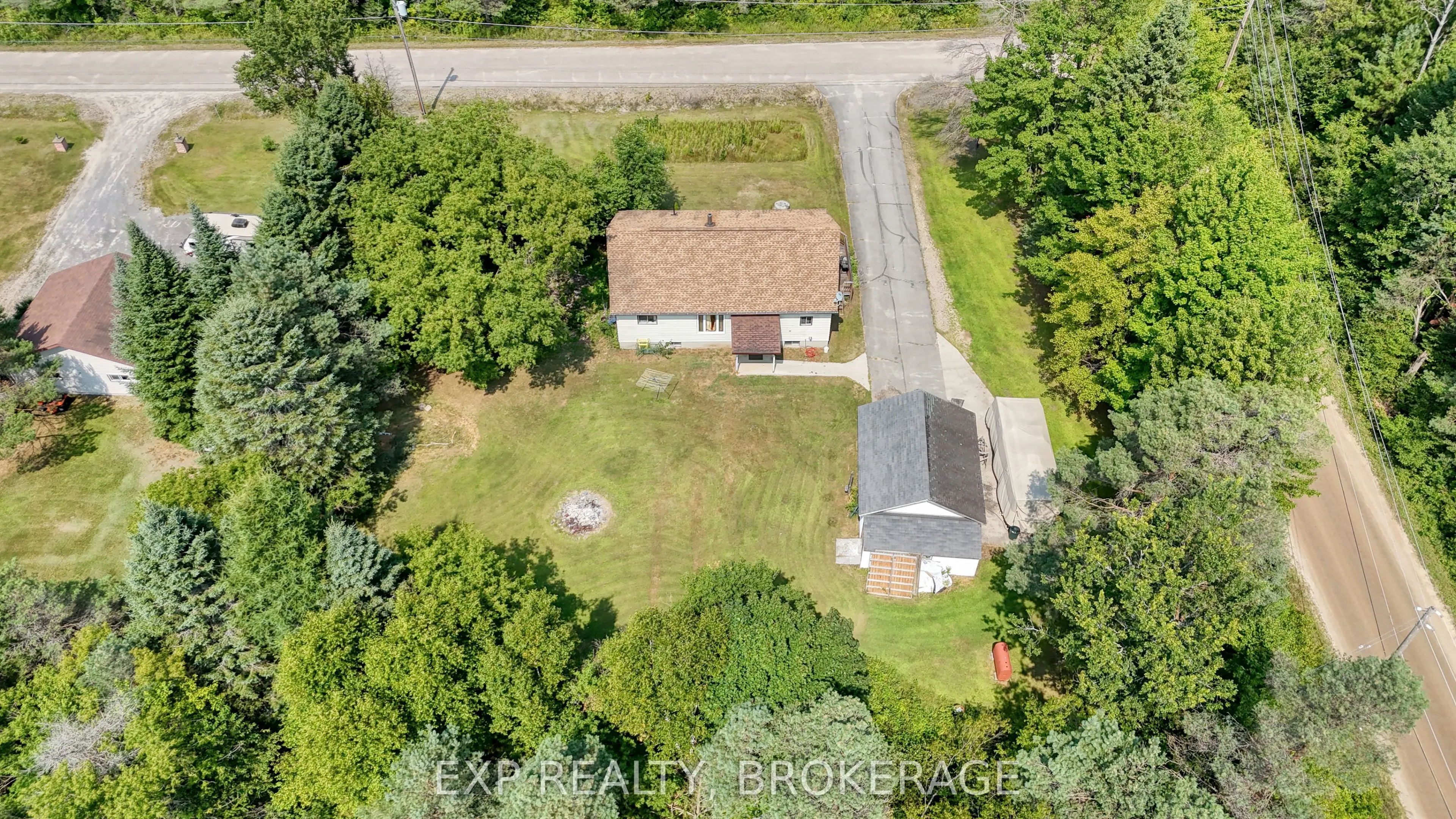 4 DENISON Drive