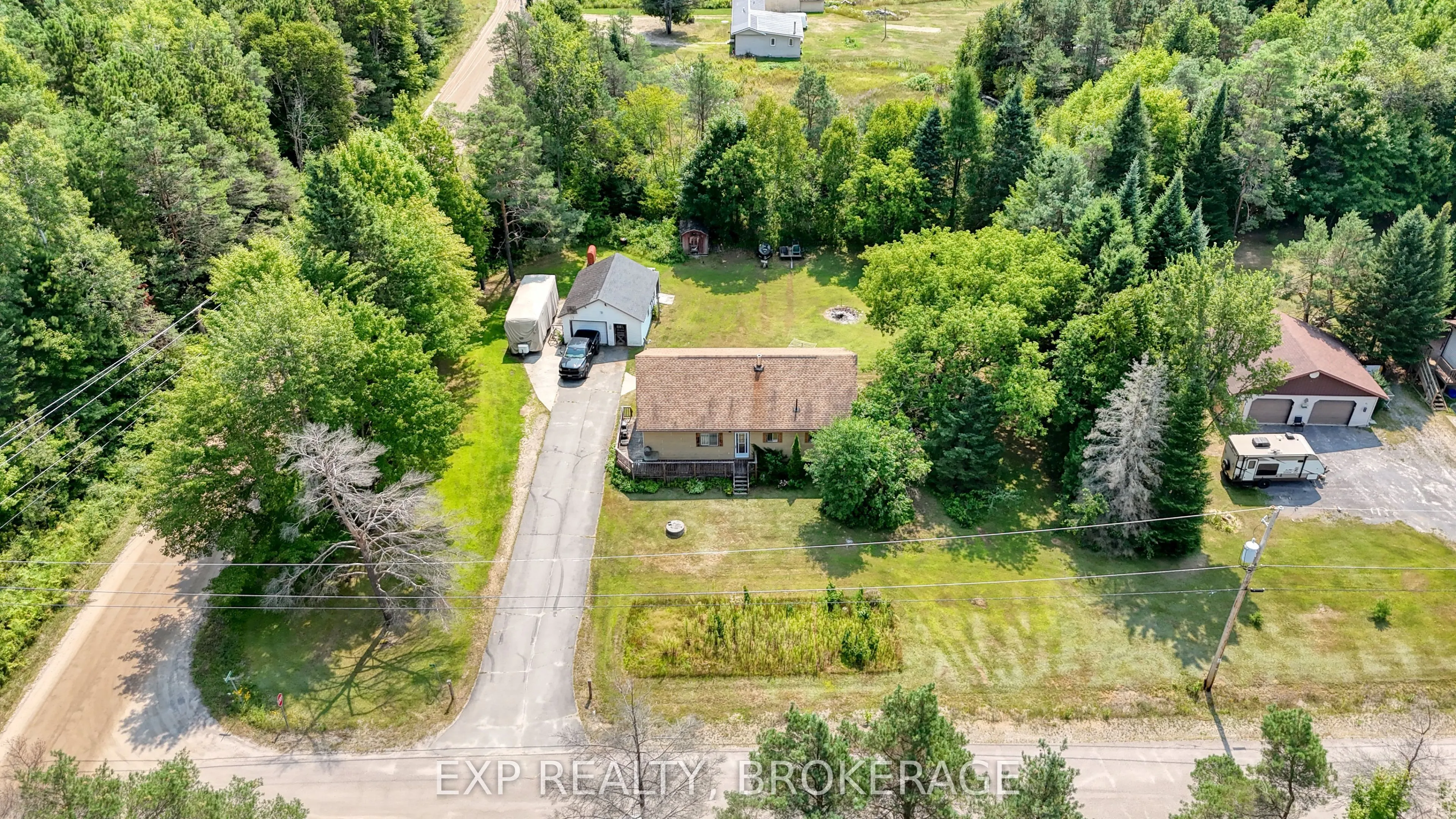 4 DENISON Drive
