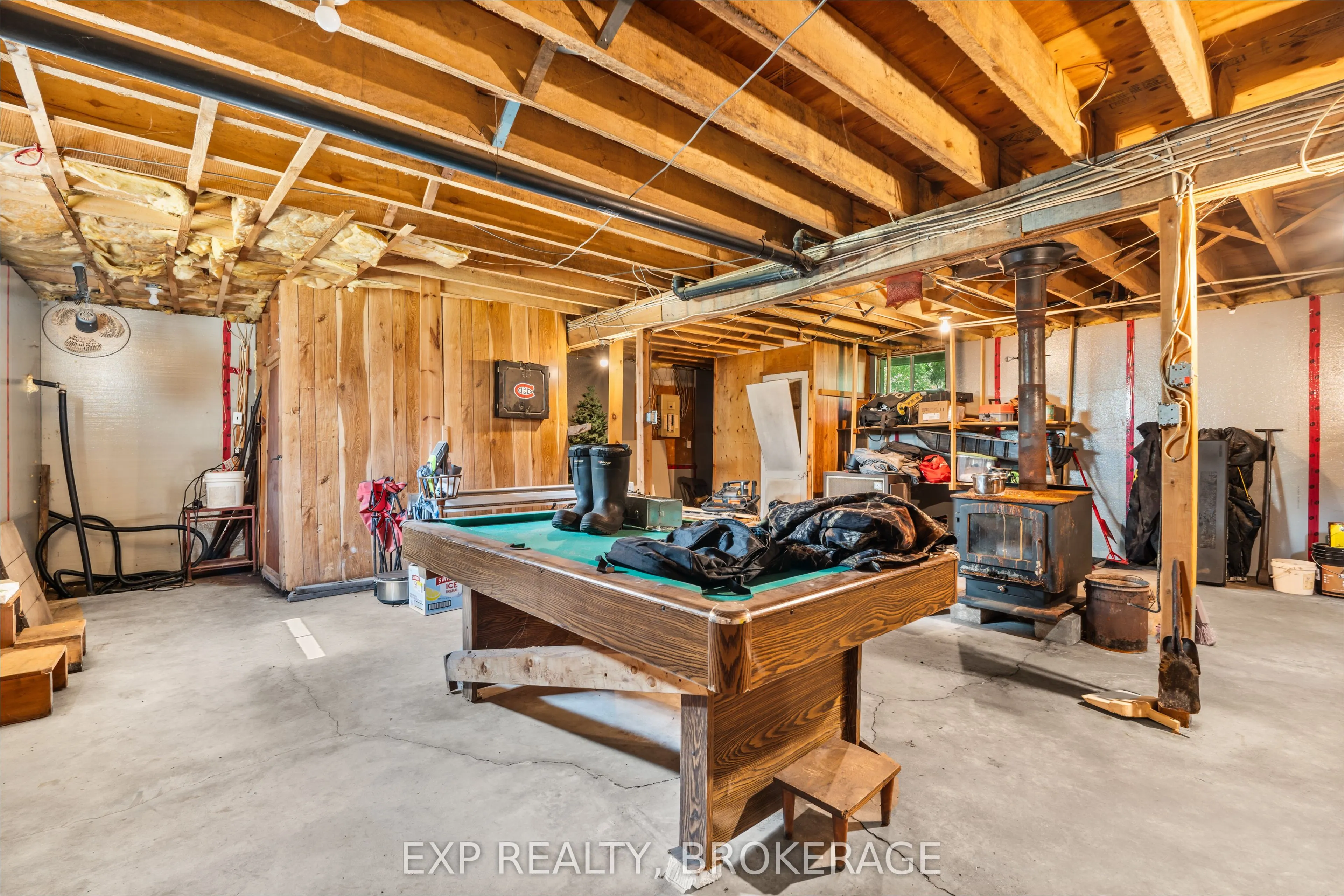 4 DENISON Drive