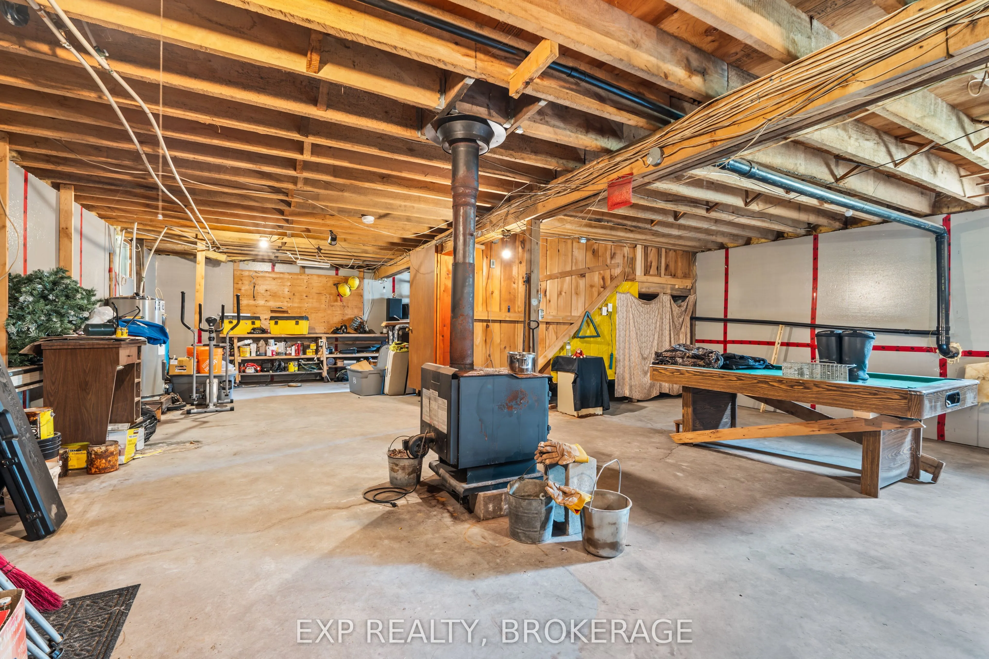 4 DENISON Drive