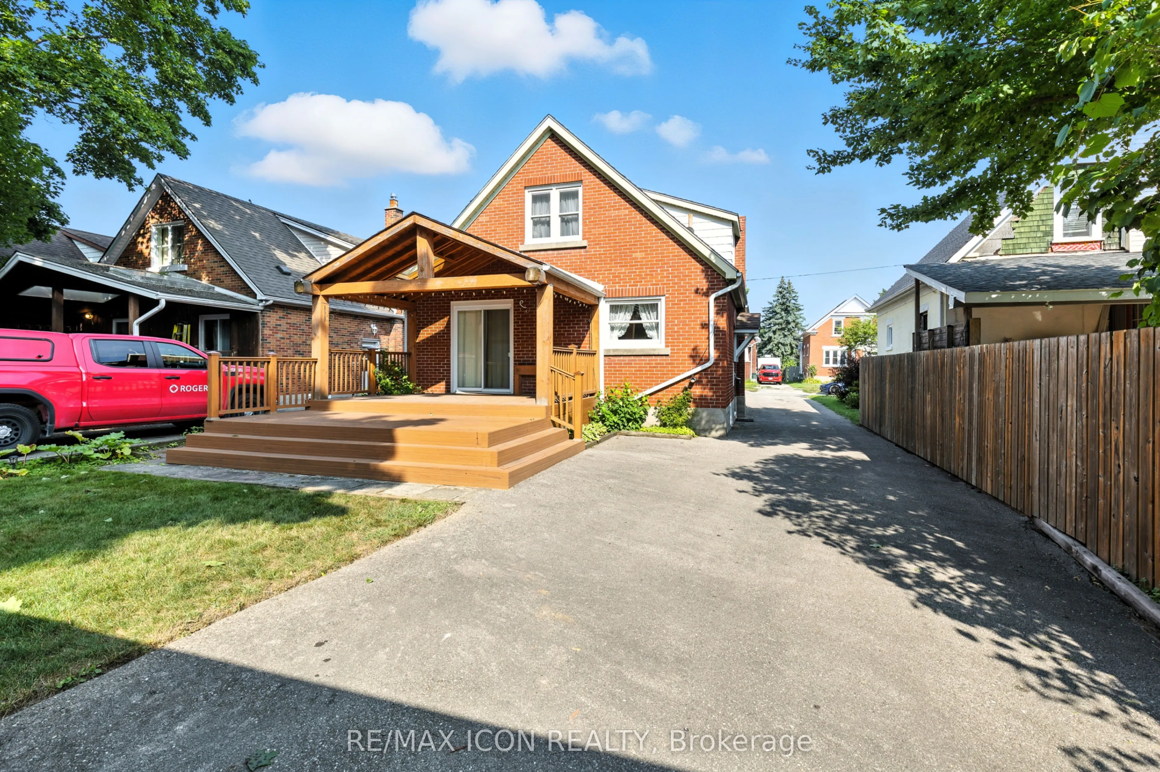 35 Grenville Avenue