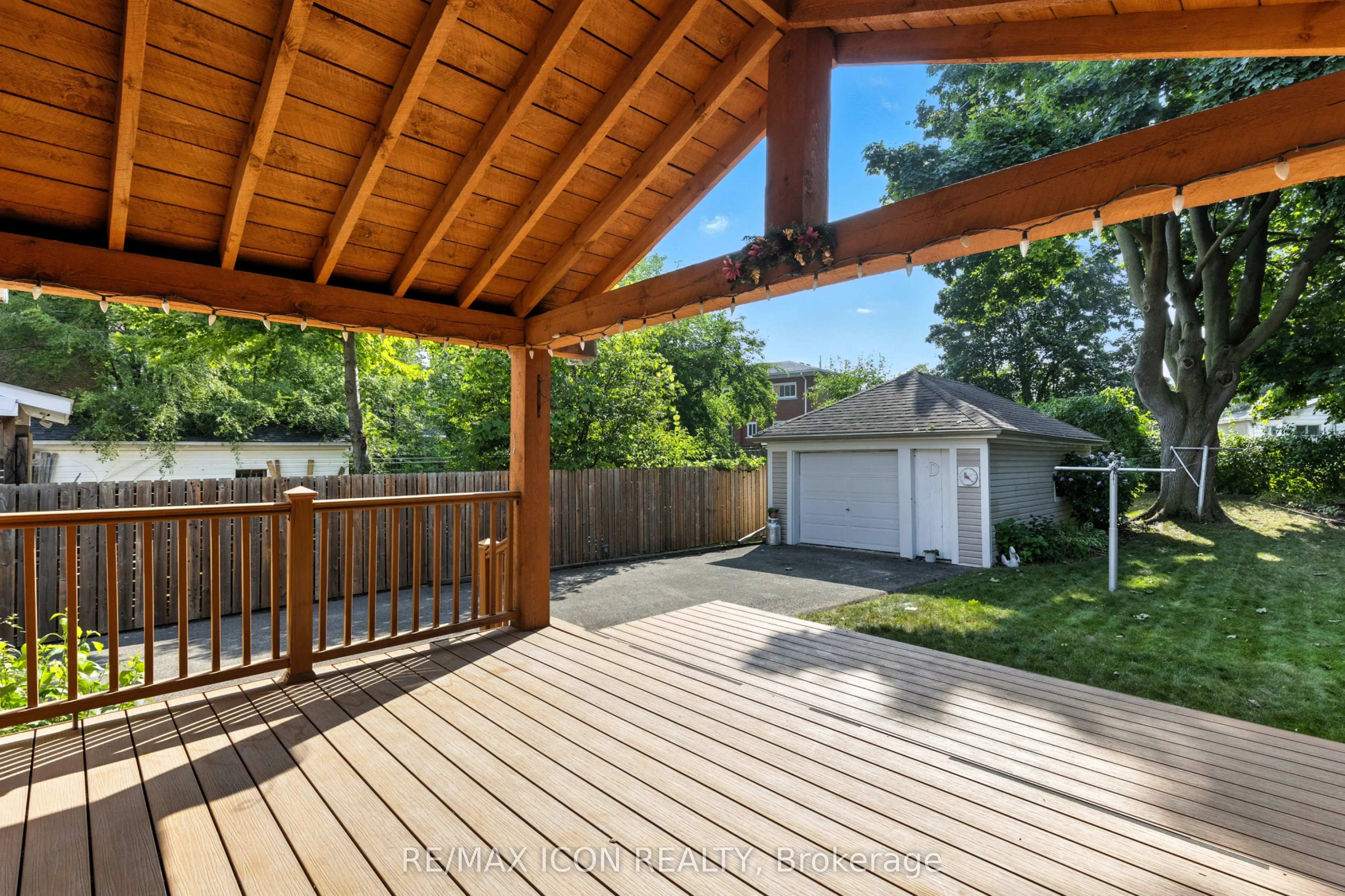 35 Grenville Avenue