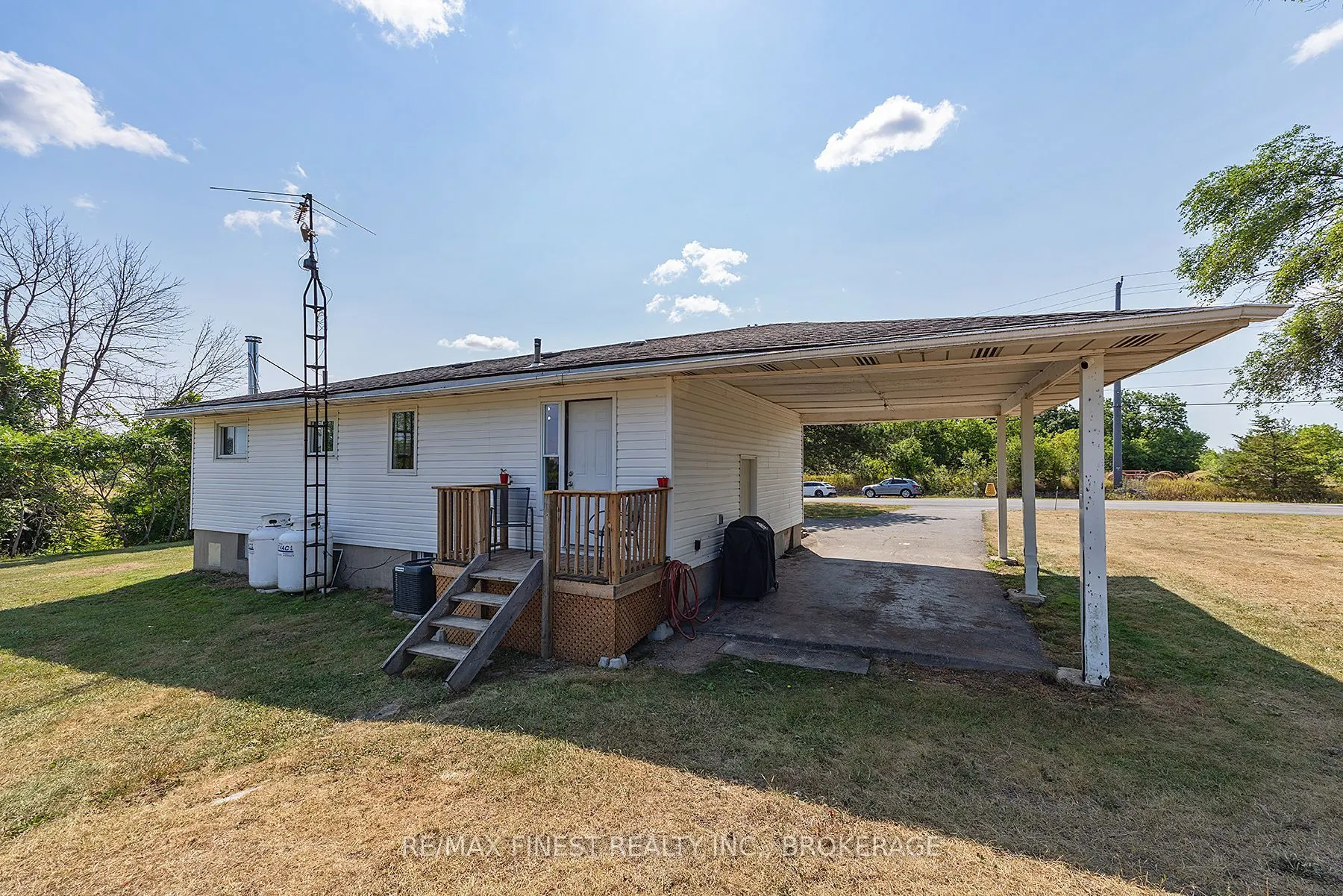 117 Mud Lake Road