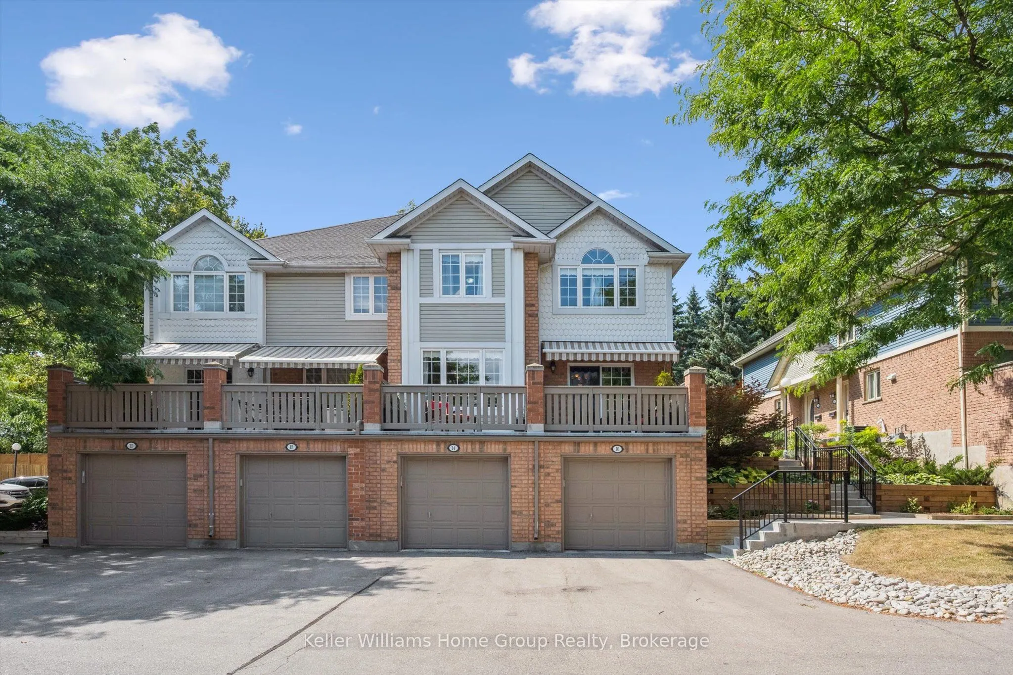 941 Gordon Street, #14