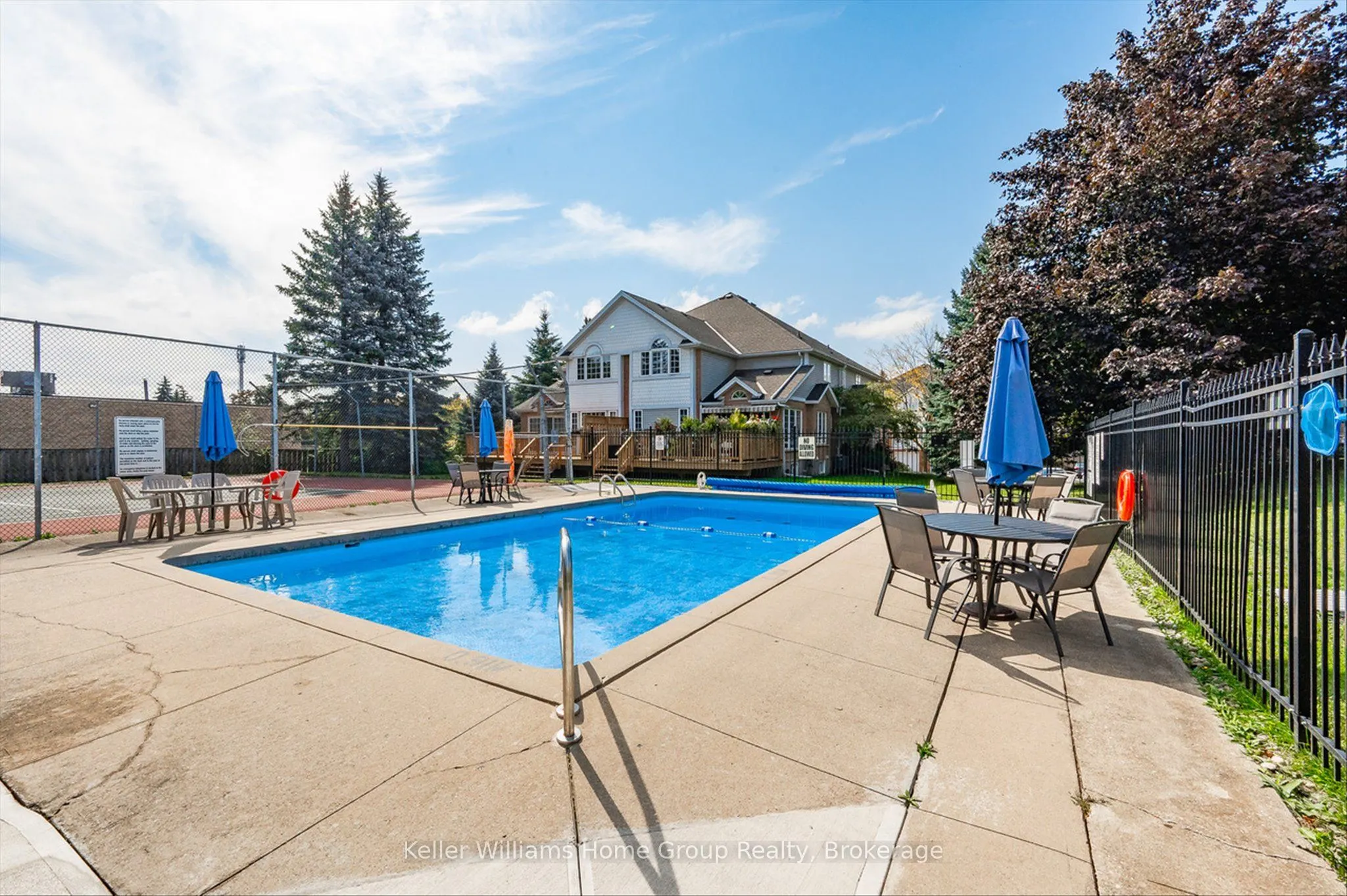 941 Gordon Street, #14