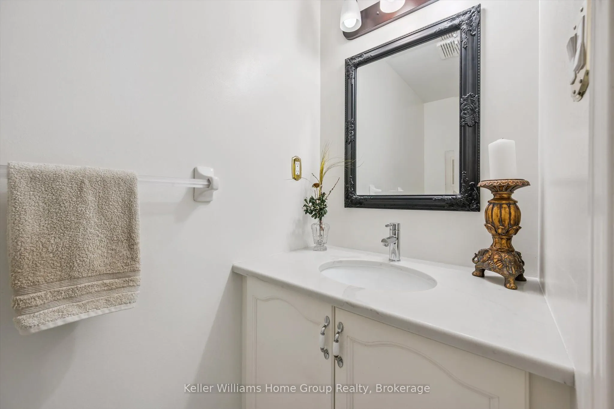 941 Gordon Street, #14