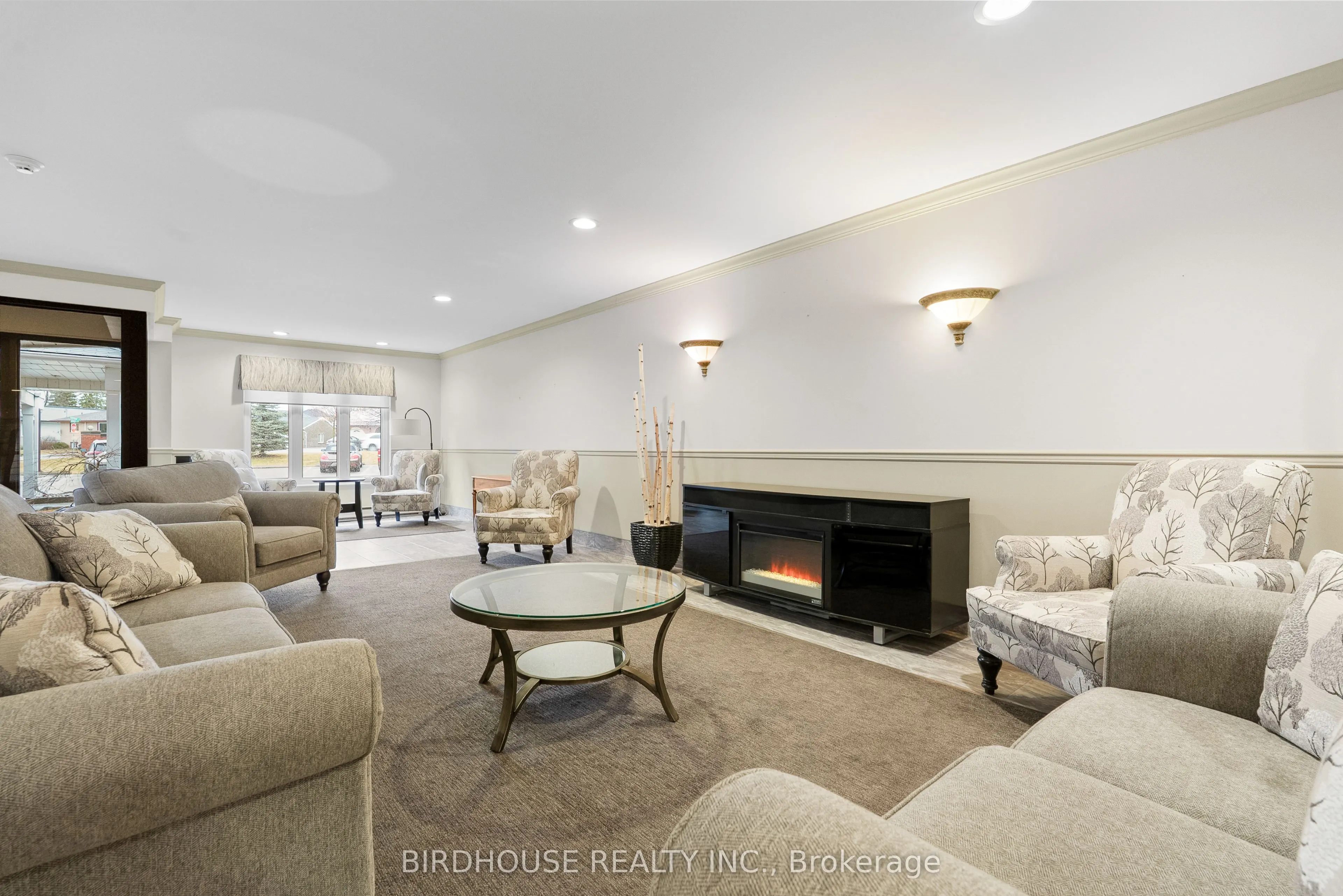 2 Heritage Way, #202